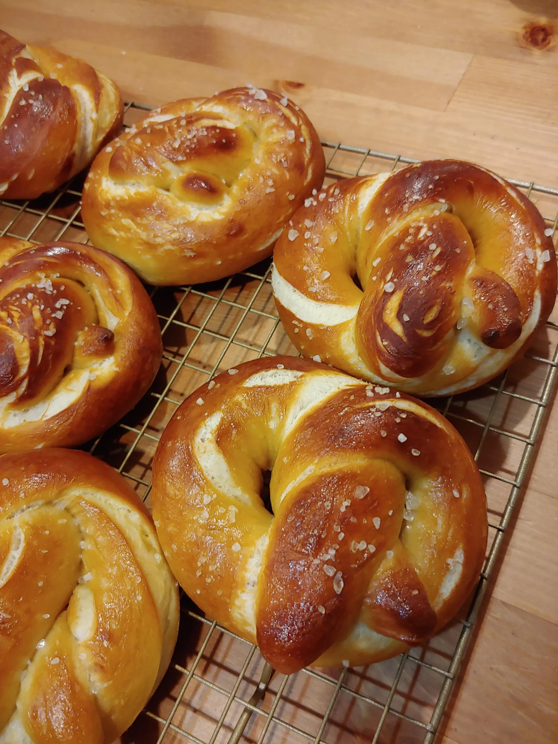 Alton Brown's Soft Pretzels