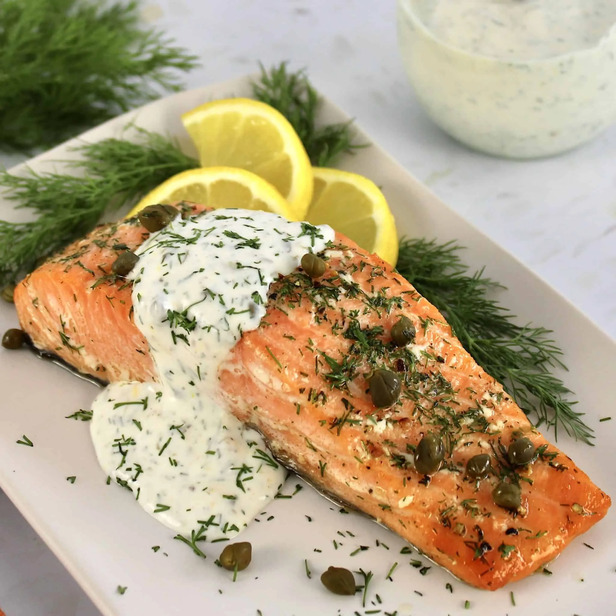 Amazing Baked Salmon with Dill Sauce