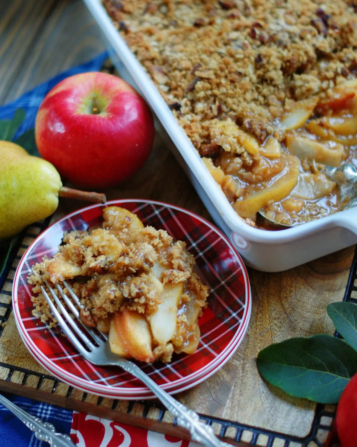 Apple Pear Crisp and Pocket Pies