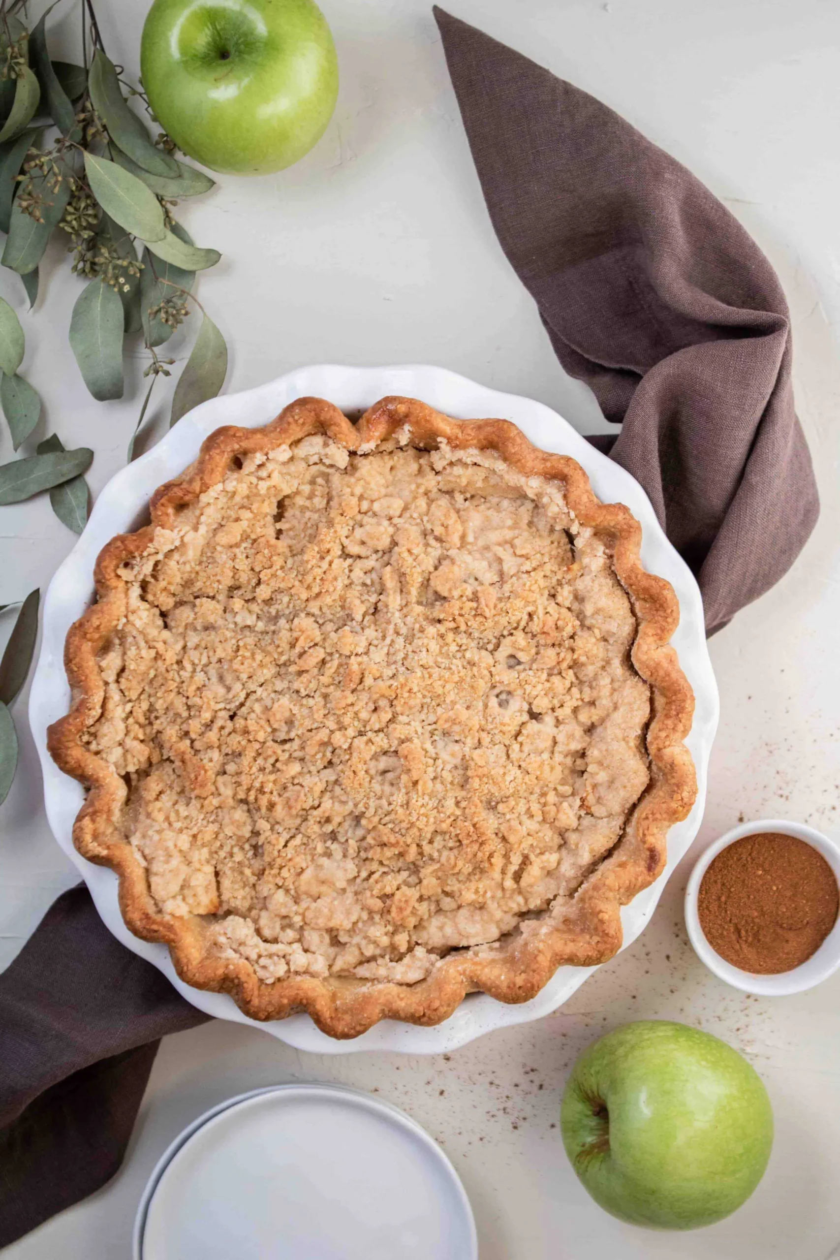 Apple Pie with Crumb Topping