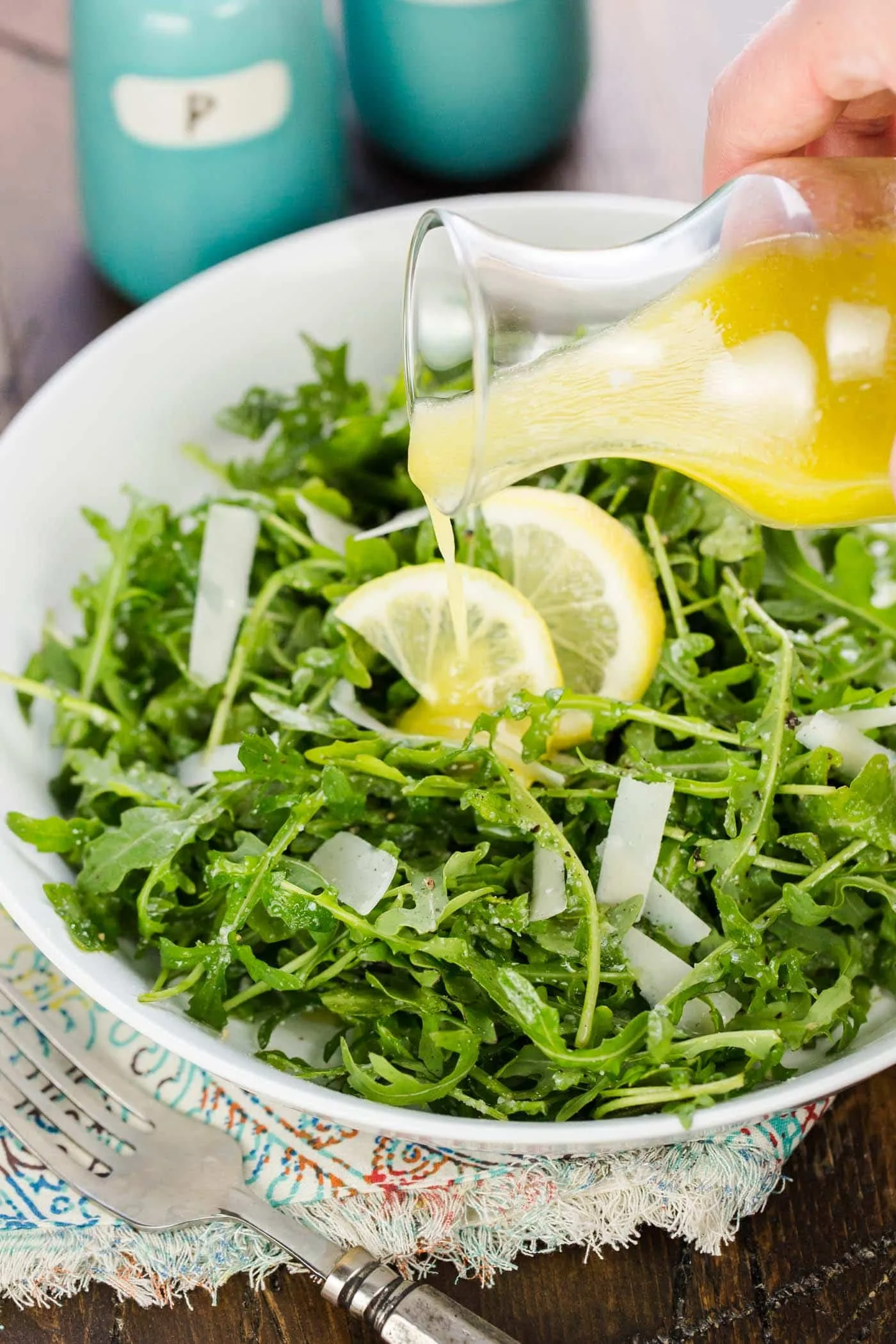 Arugula Salad with Peaches and Lemon Vinaigrette