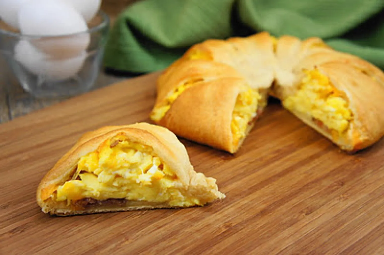 Bacon Egg and Cheese Ring