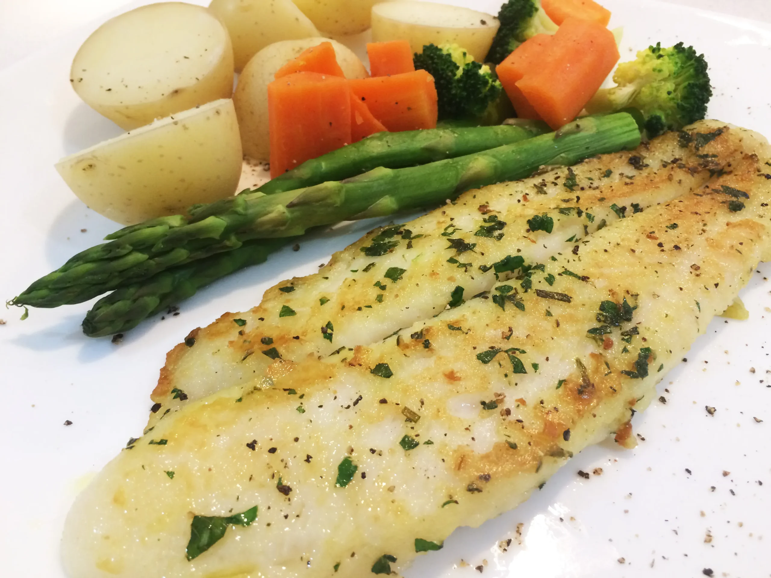 Baked Fish Fillets with Veggies