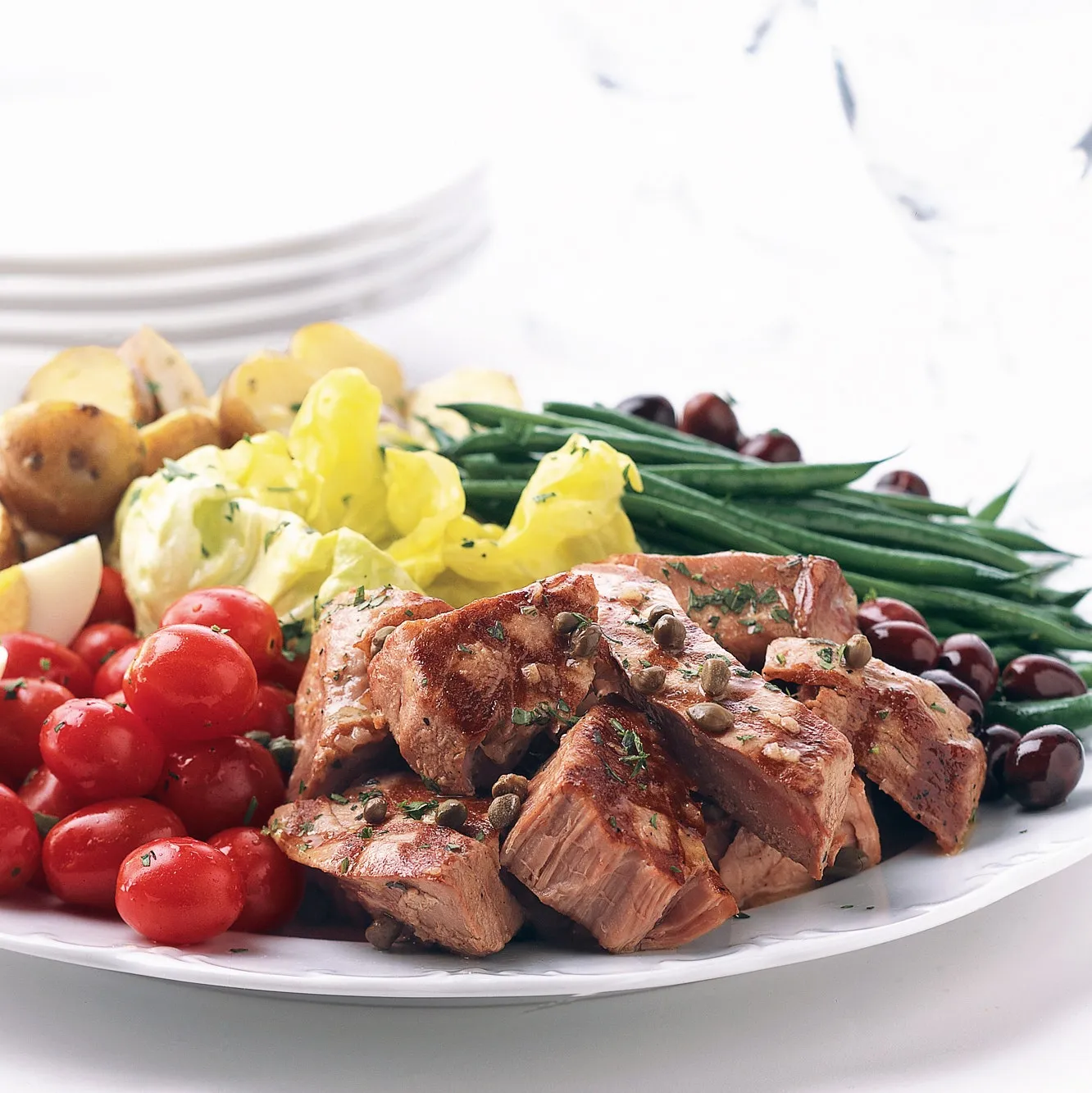 Barbecued Tuna Nicoise with Balsamic Dressing
