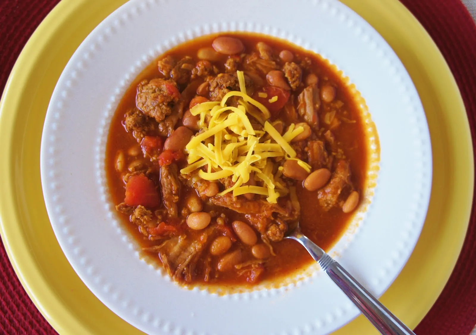 Beefy Chili with Seasoned Slow Cooker