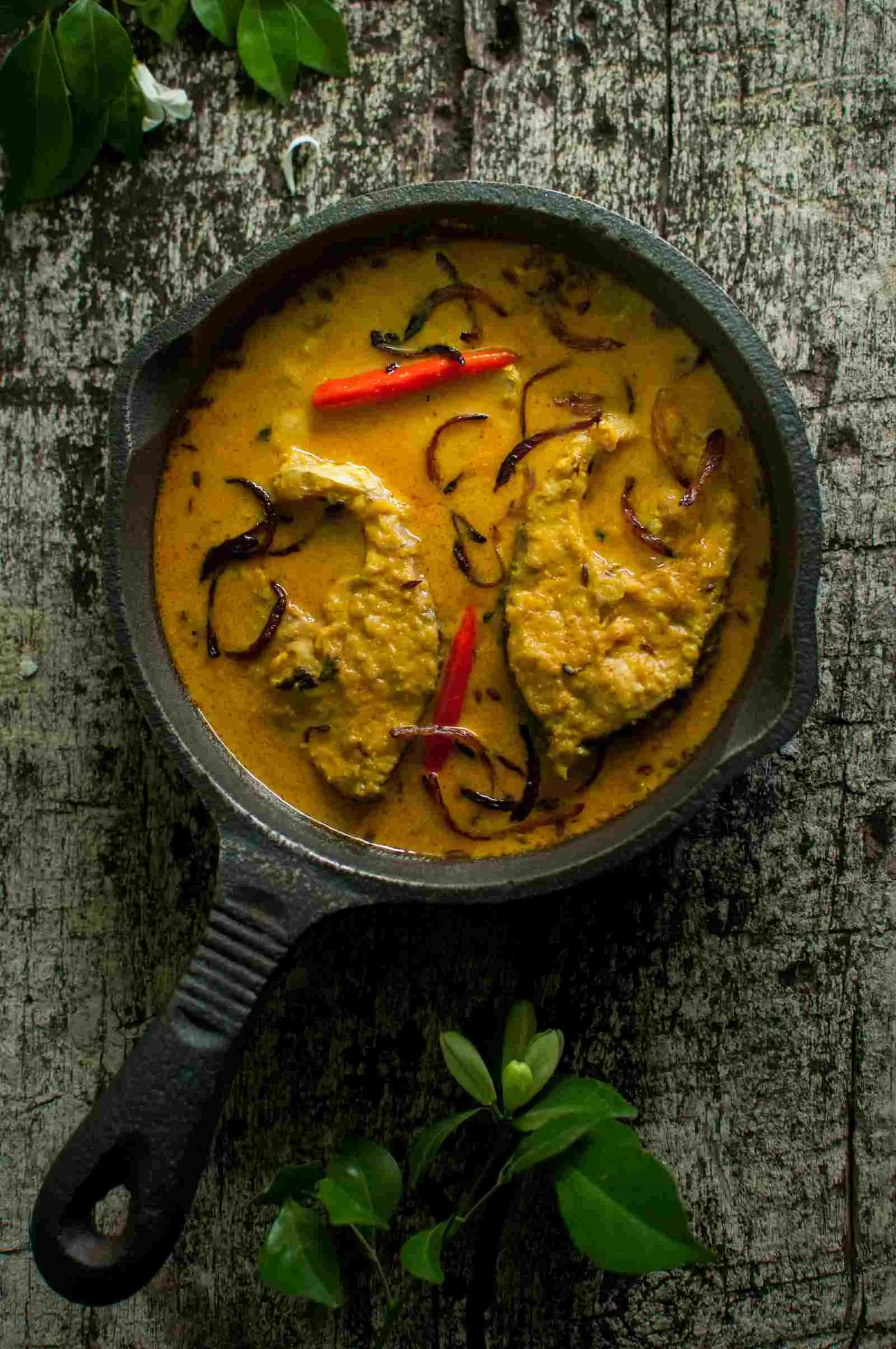 Bengali Fish Curry (Doi Maach)