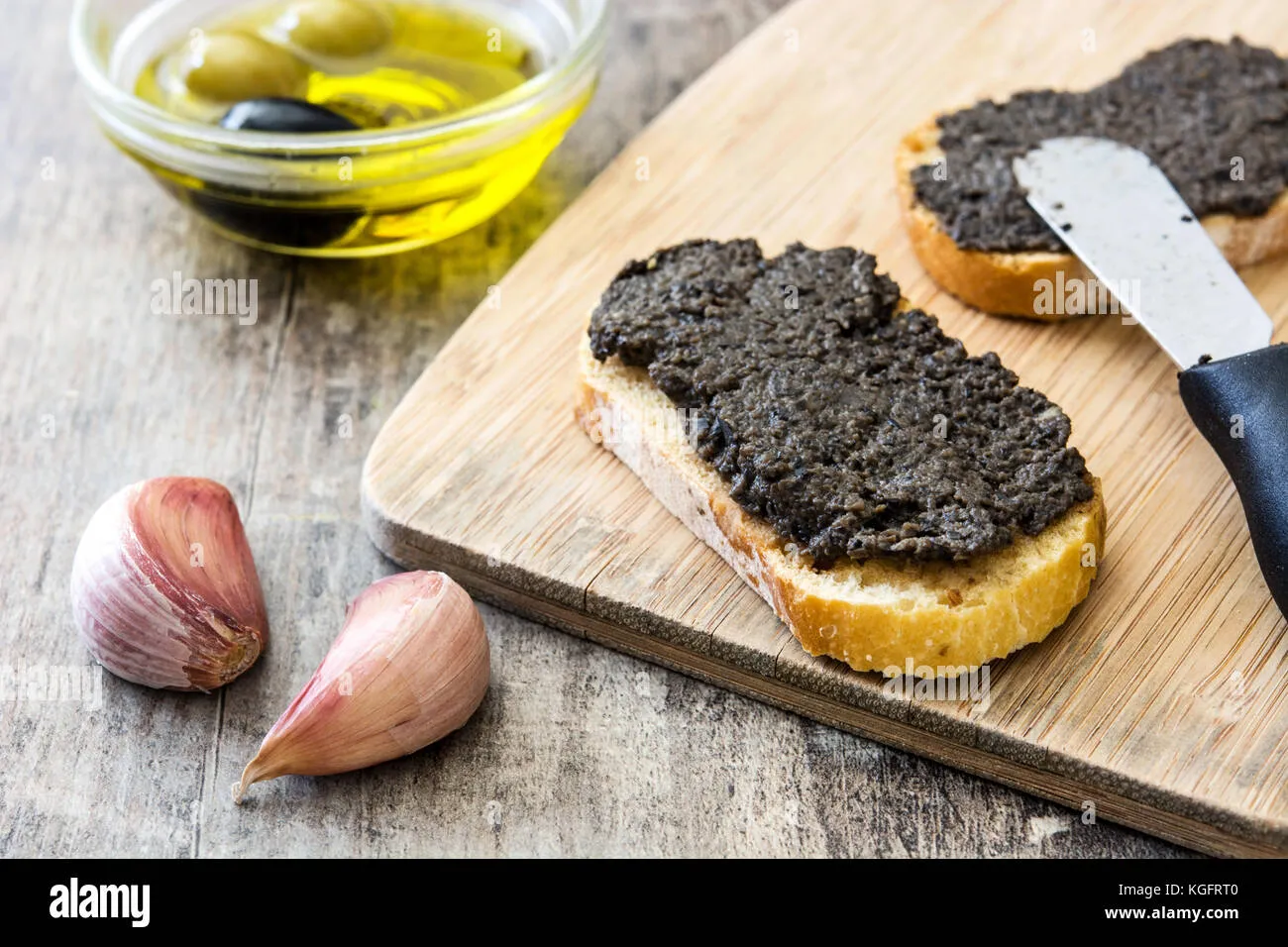Black Olive Tapenade with Garlic Toasts