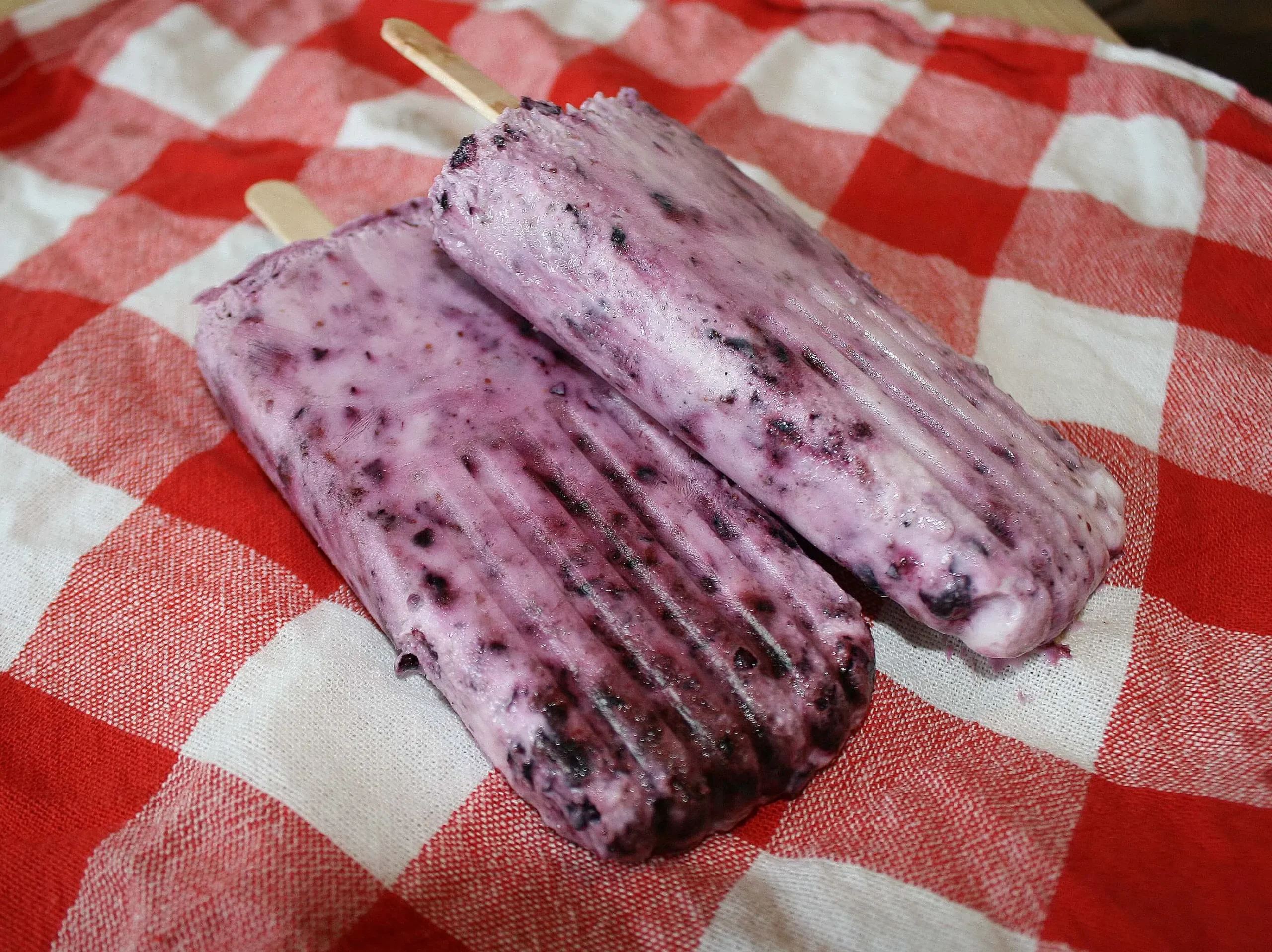 Blueberry Swirl Yogurt Ice Pops
