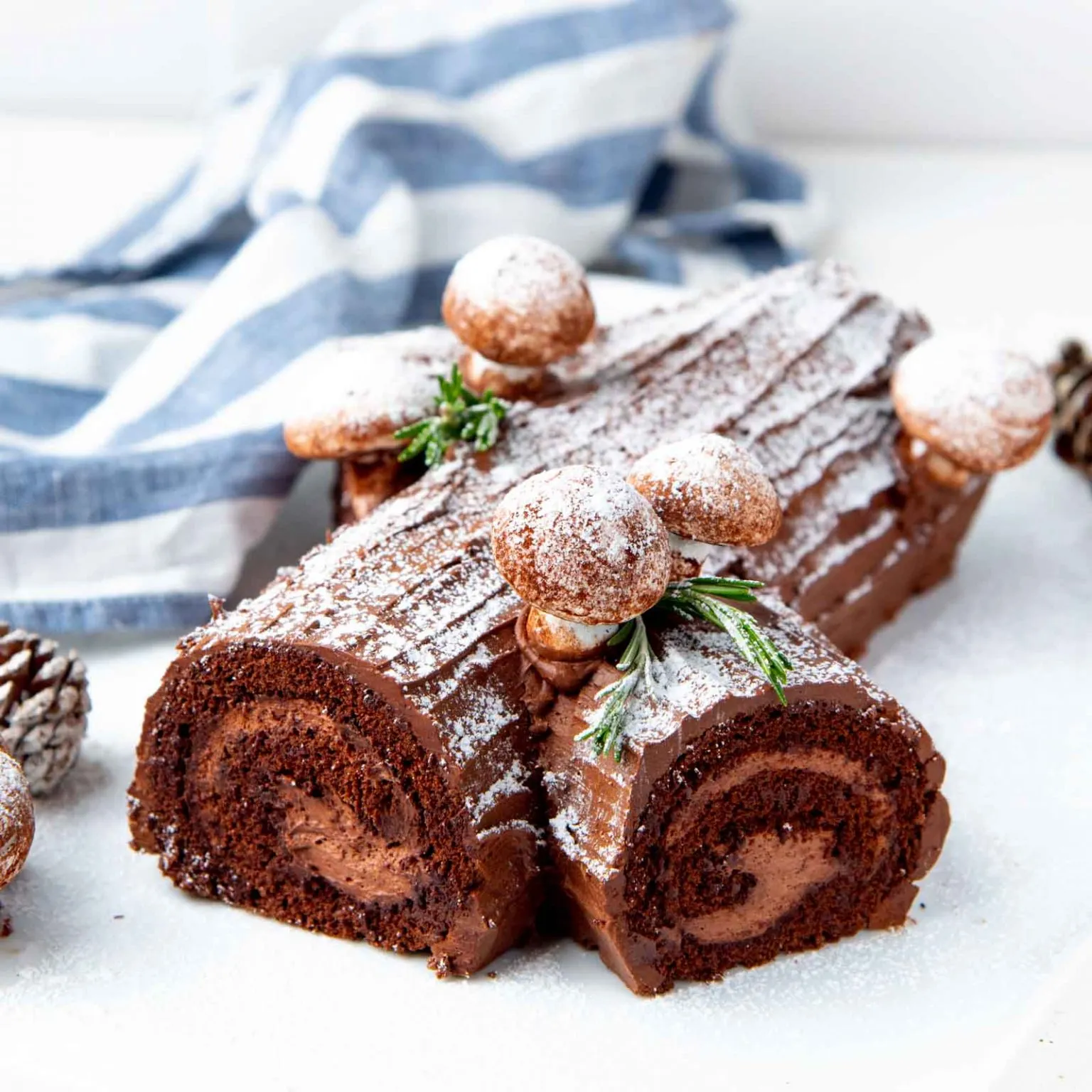 Buche de Noel Yule Log
