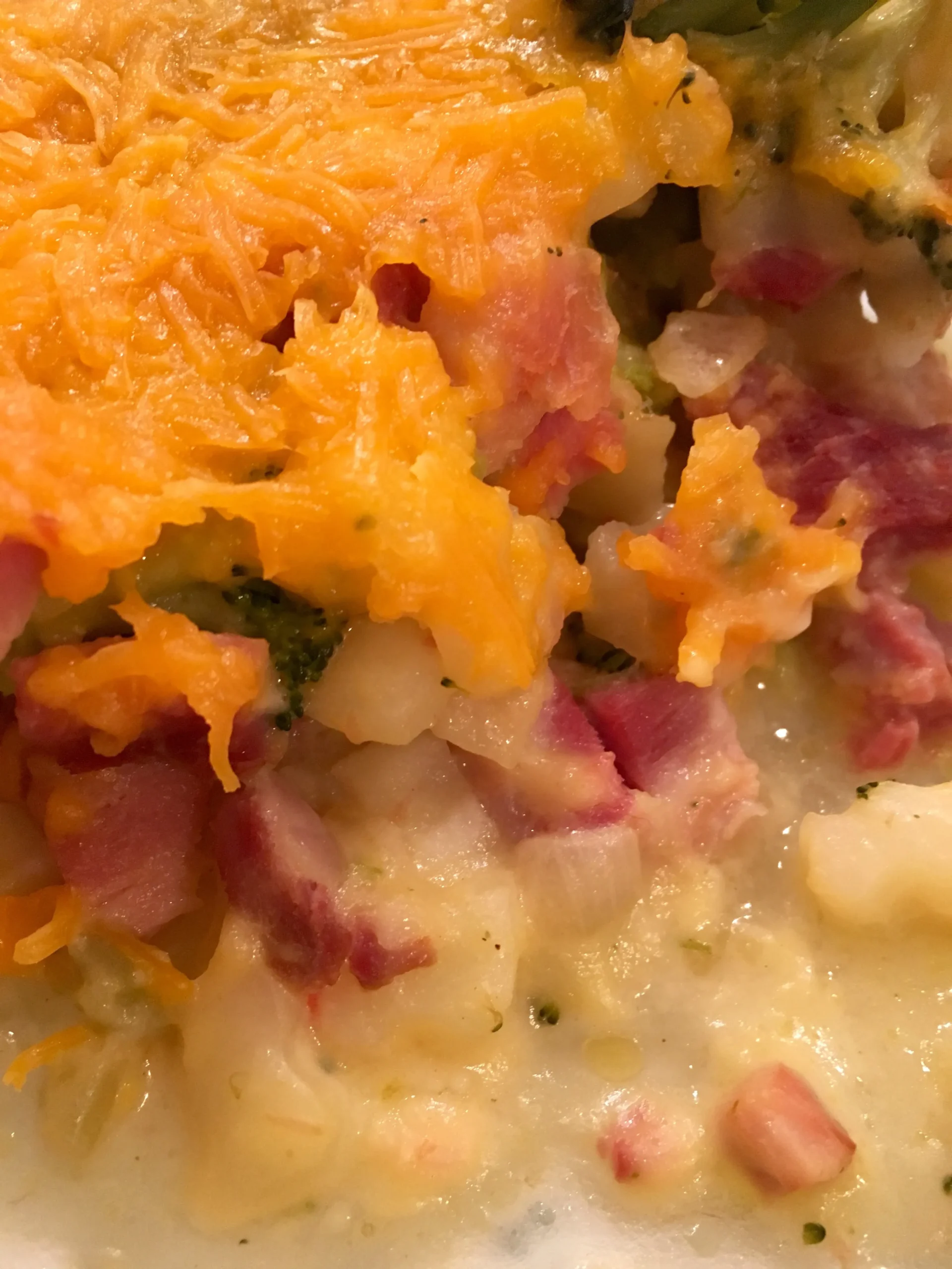 Cheesy Ham and Broccoli Casserole