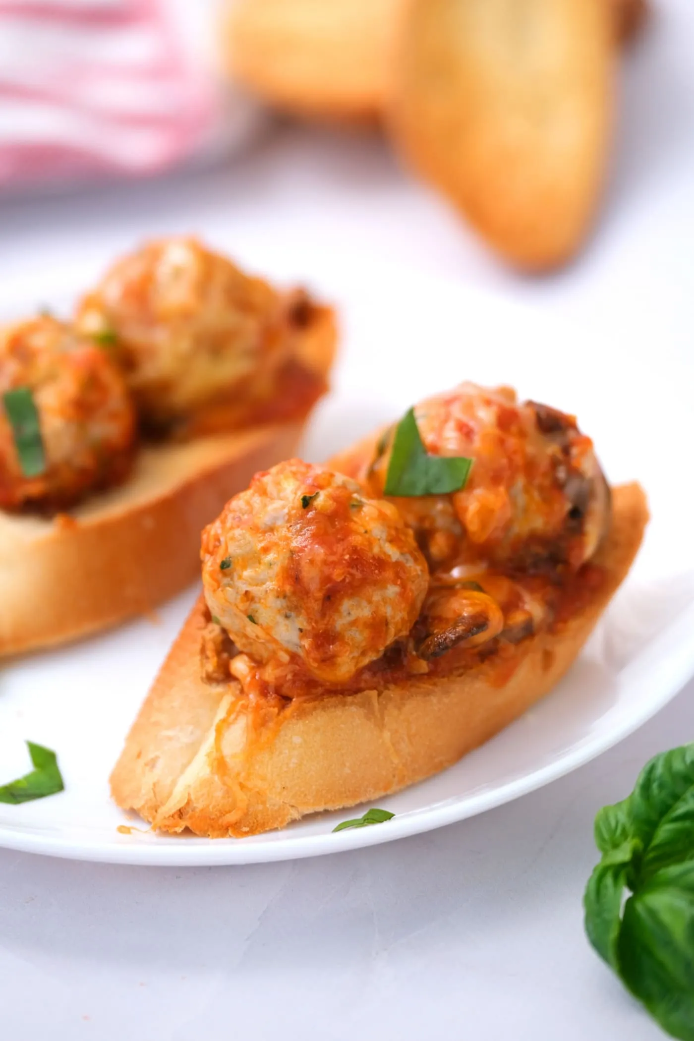 Cheesy Meatball Skillet Dip