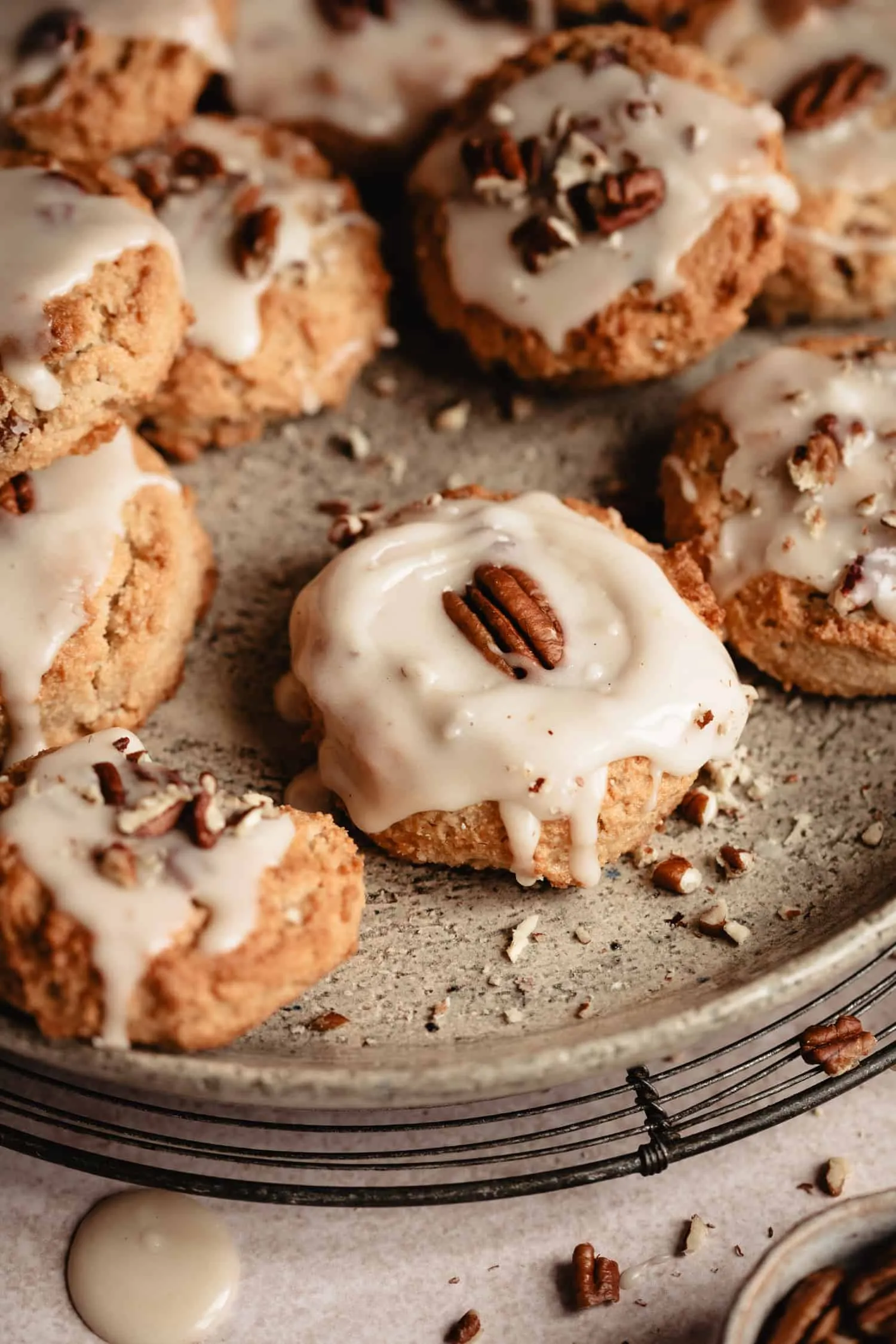 Chewy Maple Pecan Cookies