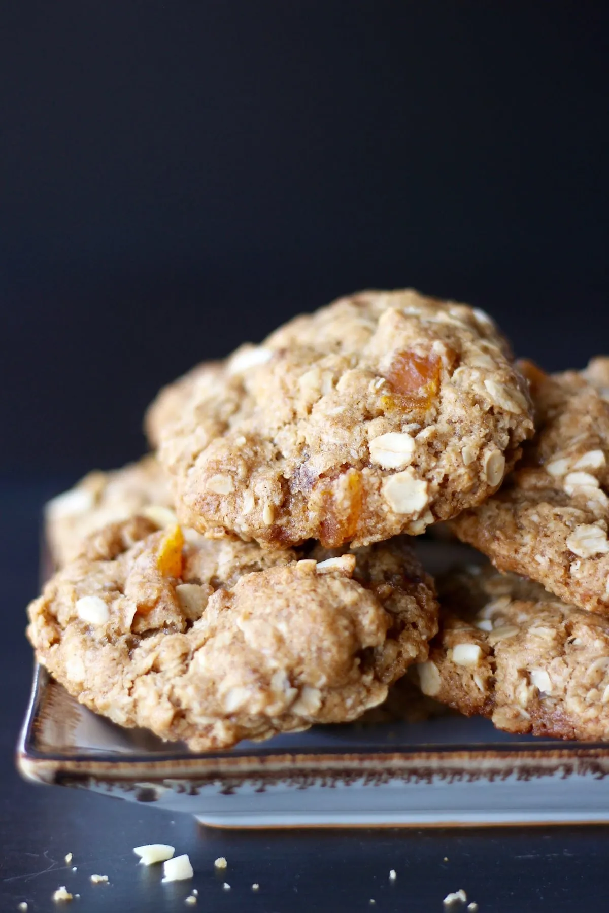 Chewy Oatmeal Apricot Almond Cookies Vegan