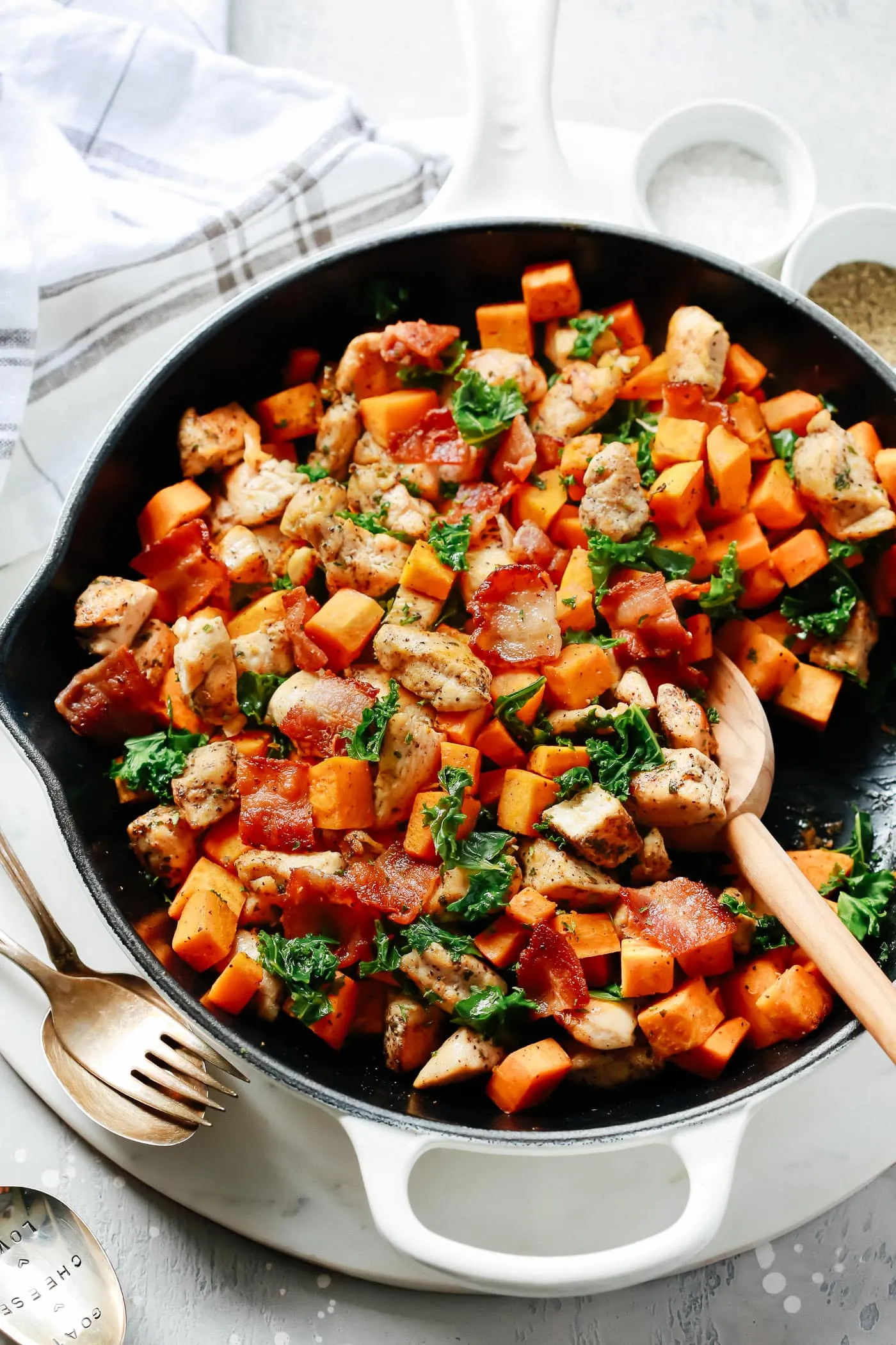 Chicken and Sweet Potatoes Skillet