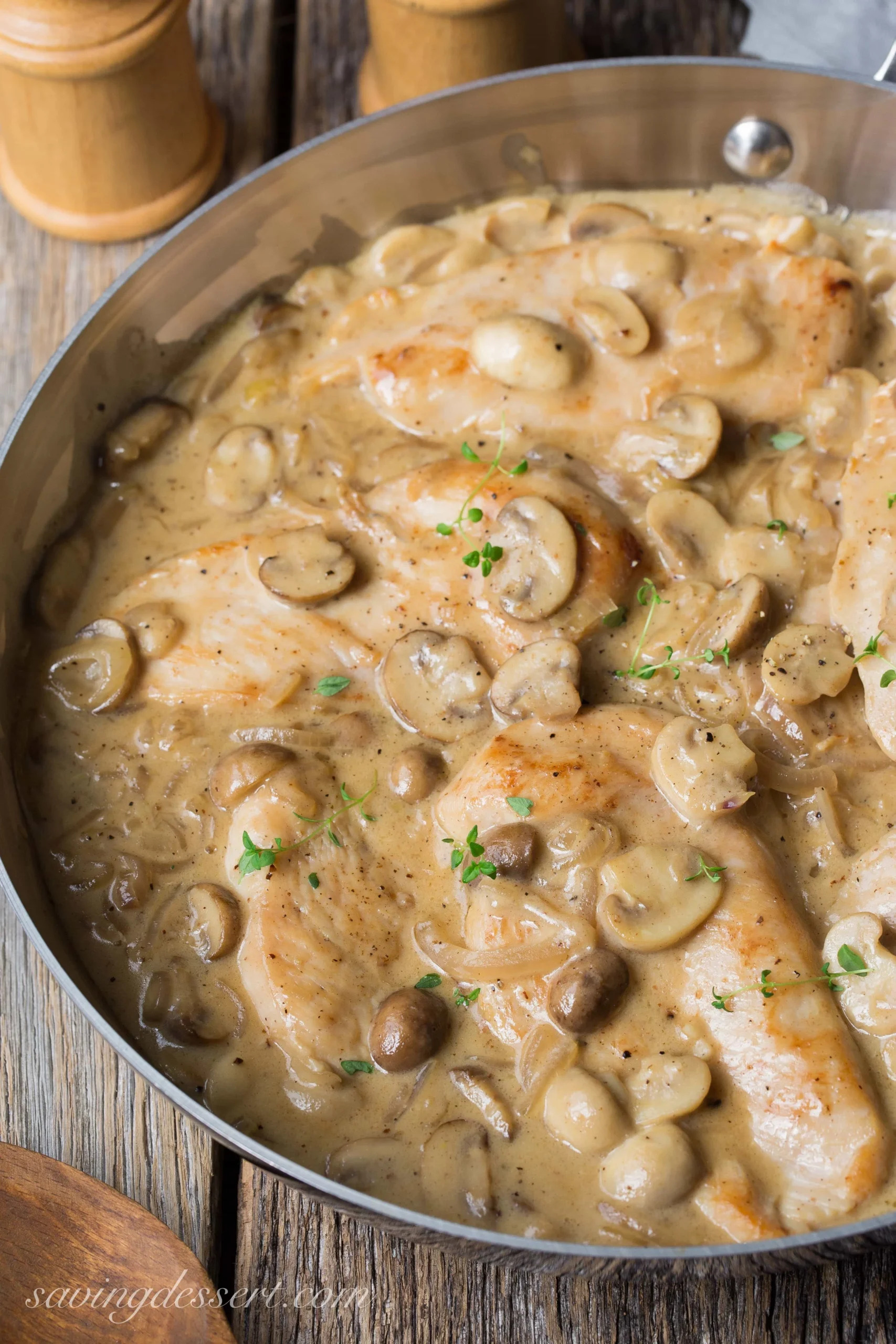 Chicken in Wine Mushroom Sauce