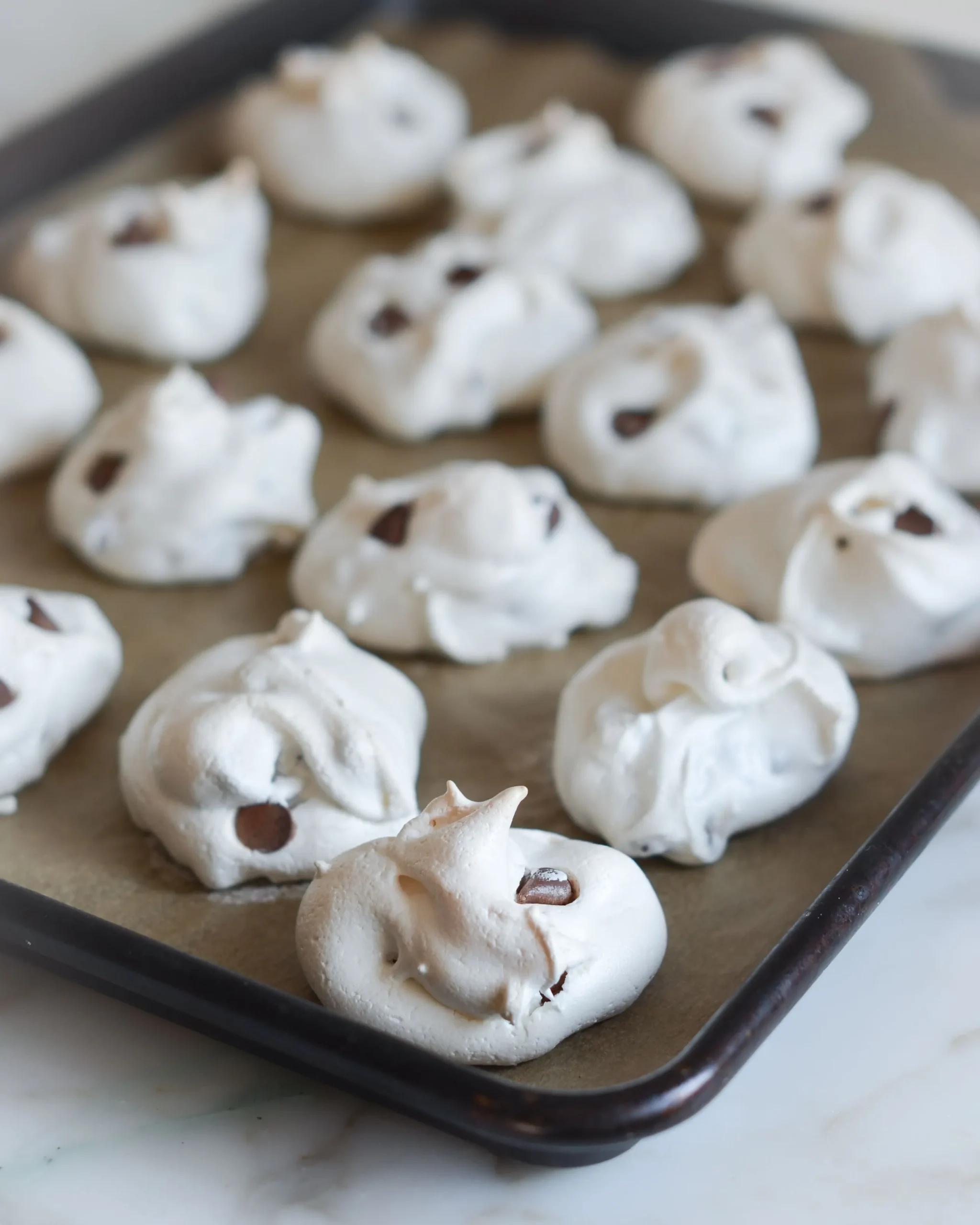 Chocolate Chip Meringue Cookies