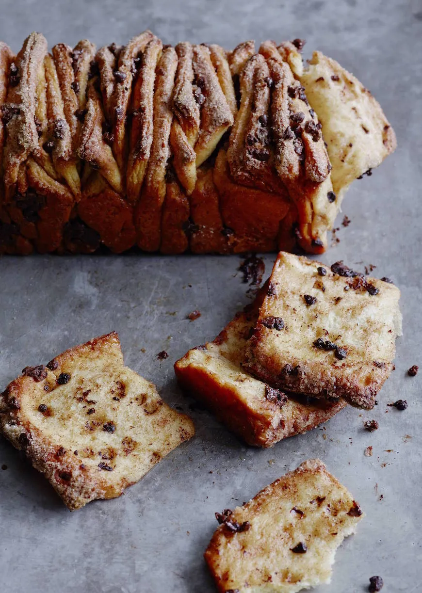 Cinnamon Chocolate Chip Pull Apart Bread