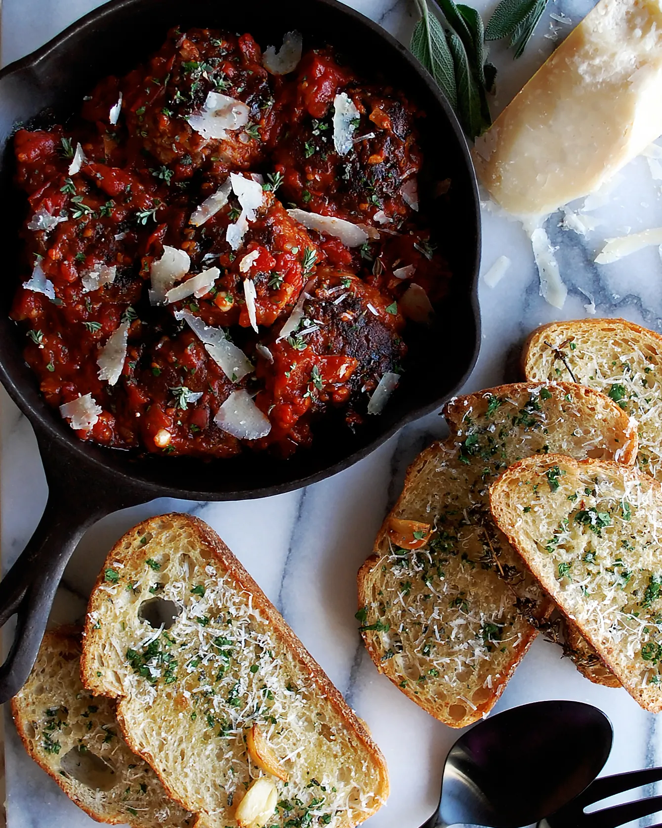 Classic Meatballs with Caramelized Tomato Sauce and Herb Garlic Bread
