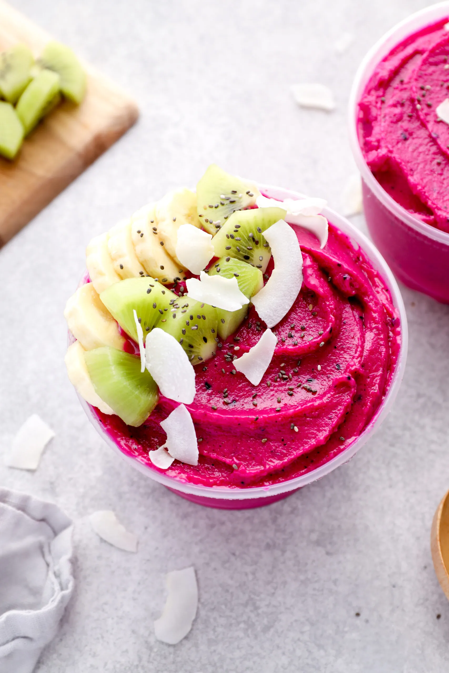 Creamy Dragon Fruit Smoothie Bowl