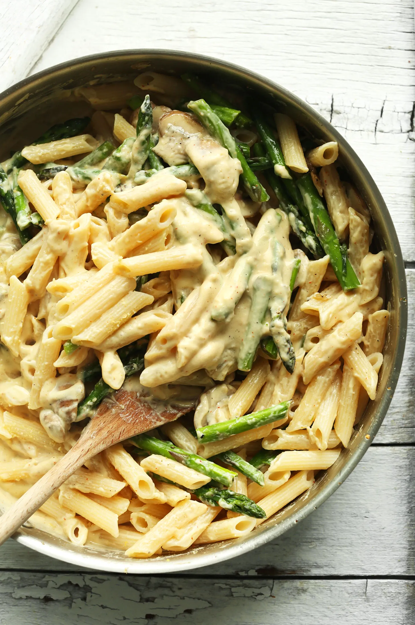 Creamy Mushroom Asparagus Pasta