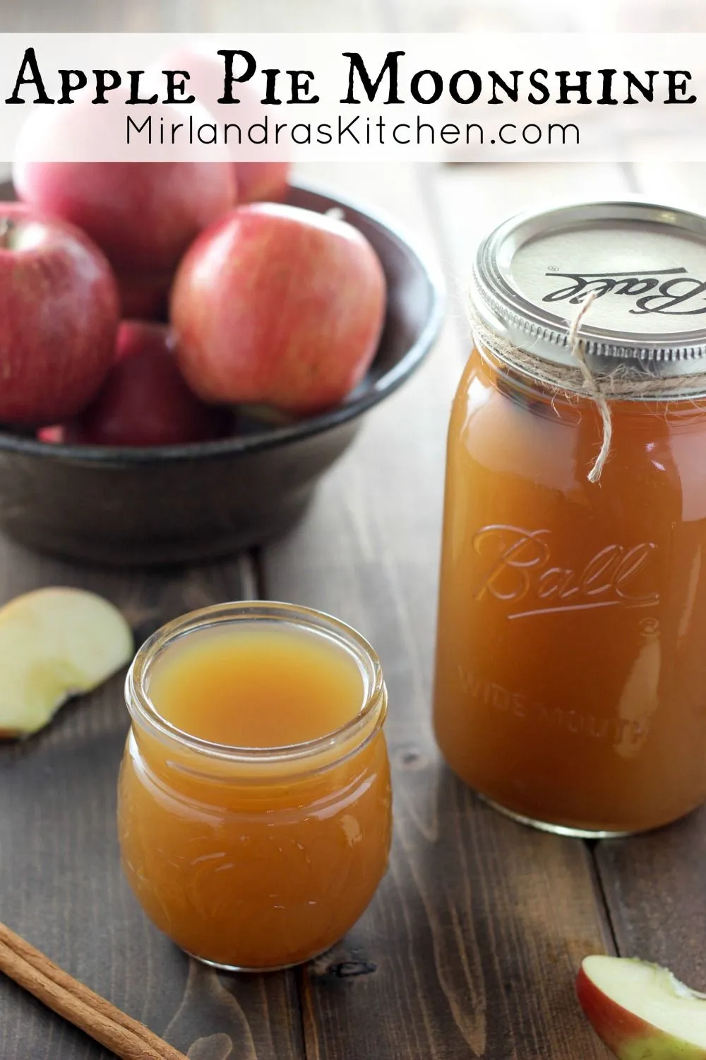 Crock Pot Apple Pie Moonshine