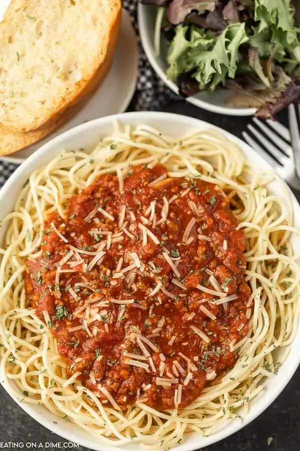 Crock Pot Spaghetti Sauce with OMG Garlic Bread