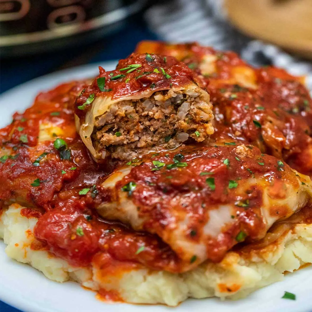 Crock Pot Stuffed Cabbage Rolls