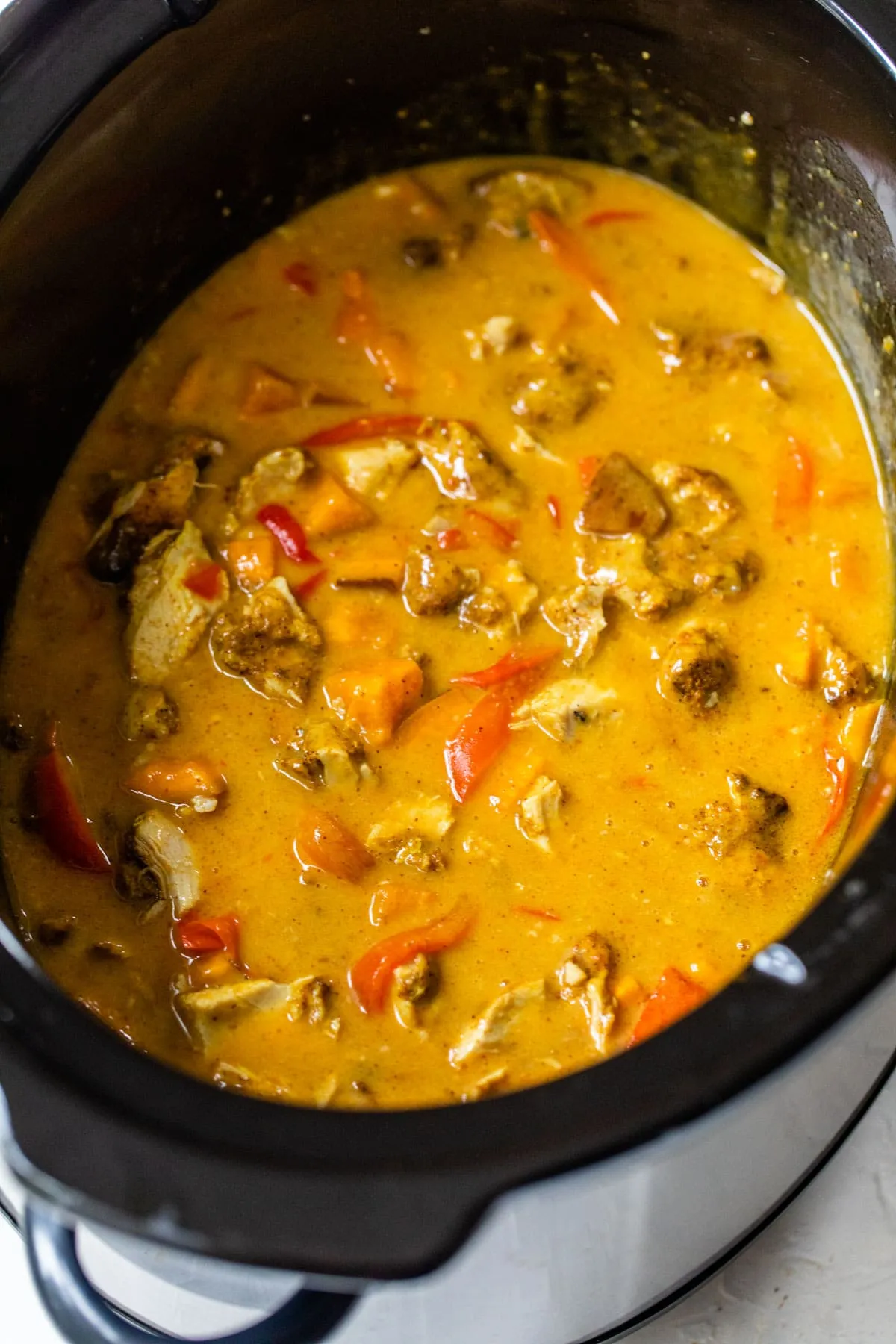 Crockpot Chicken Veggie Curry
