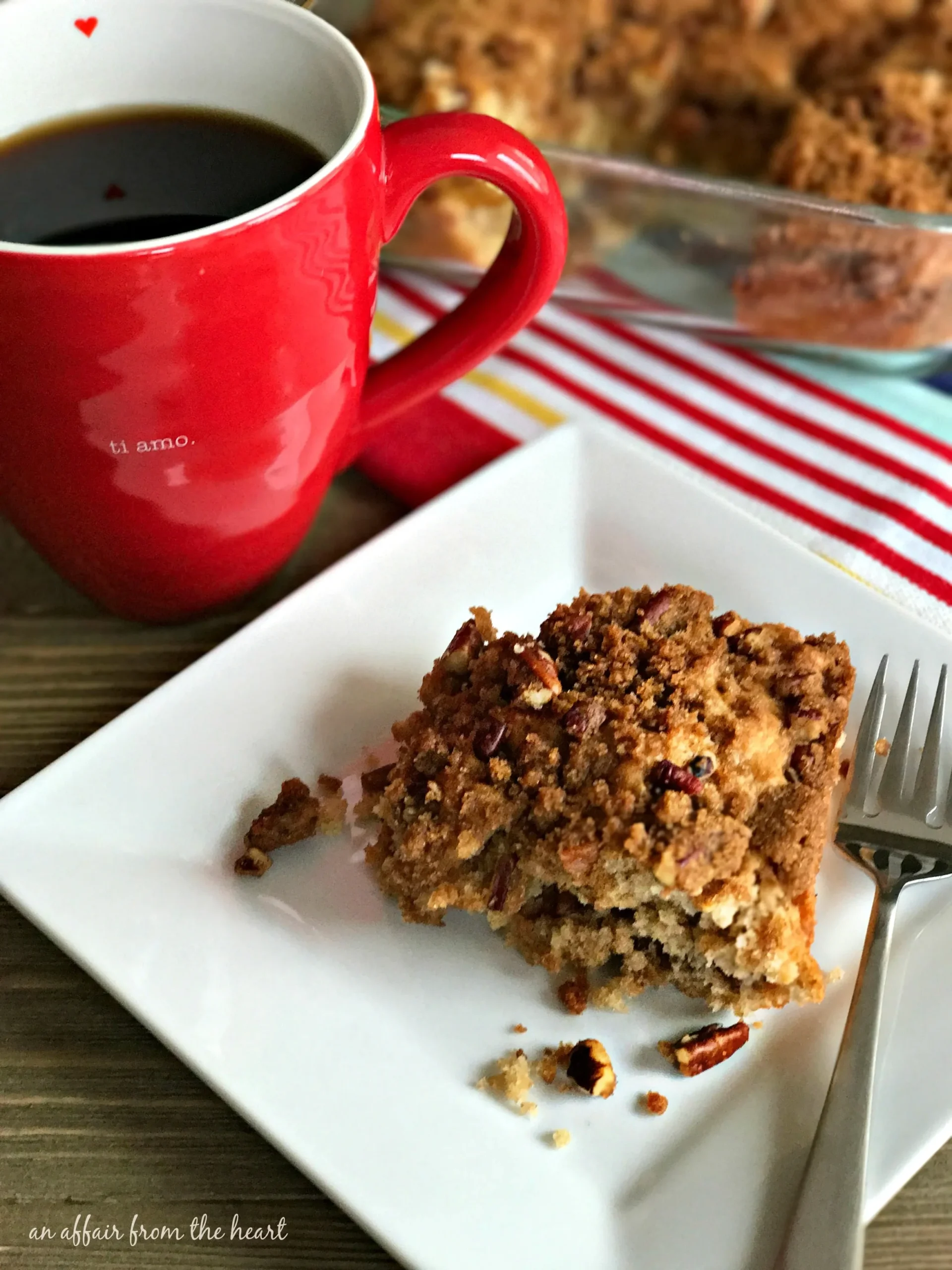 Crunchy Cinnamon Coffee Cake
