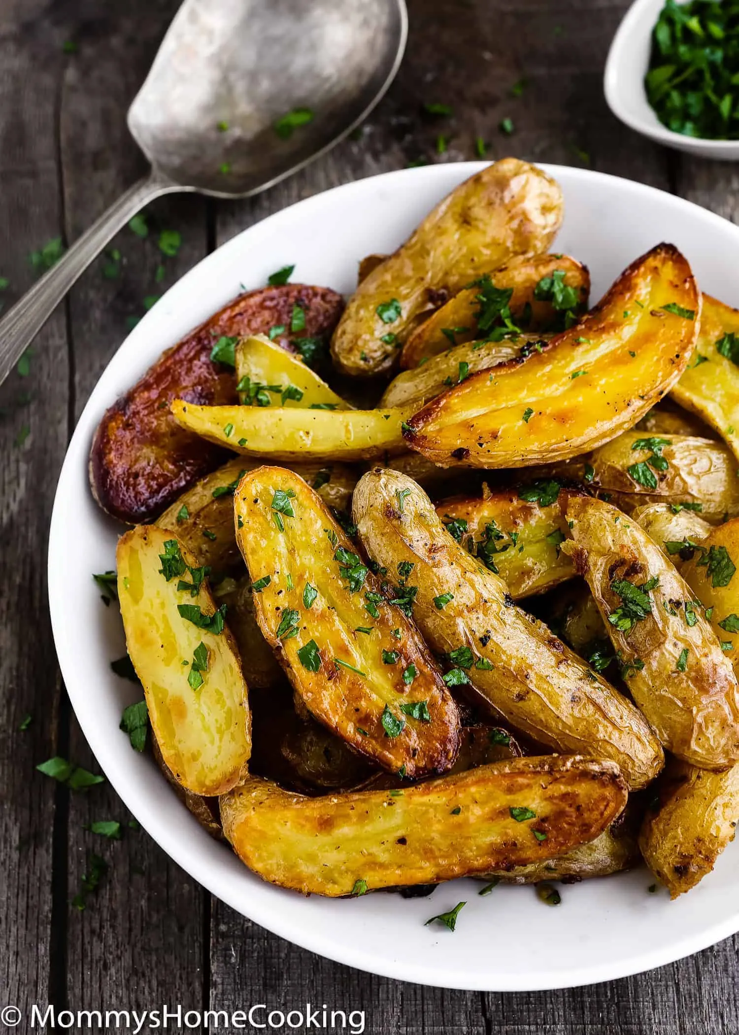 Easy Garlic Lemon Roasted Potatoes