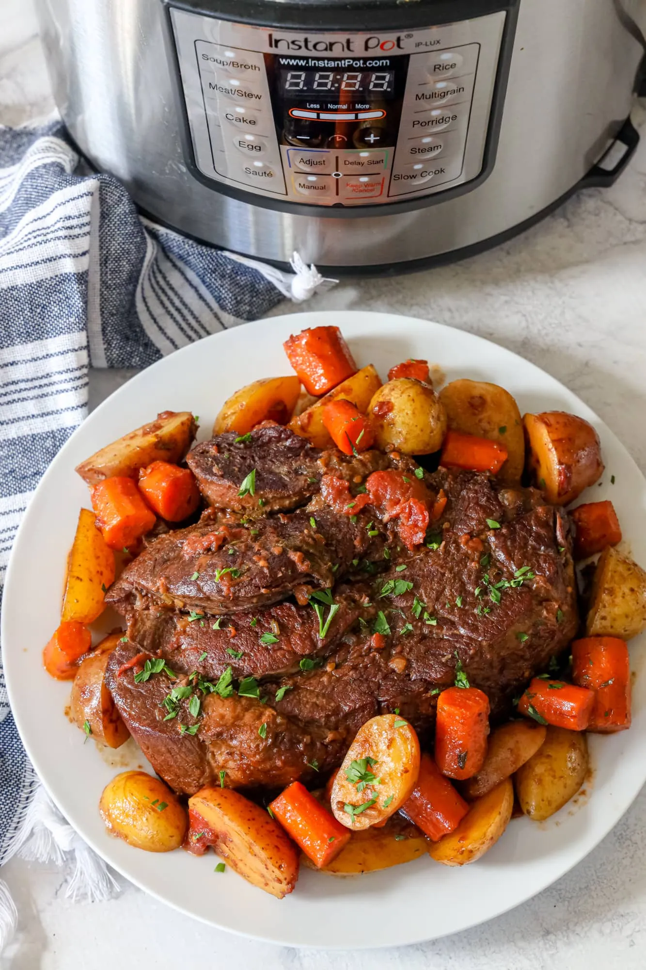 Easy Instant Pot Pot Roast