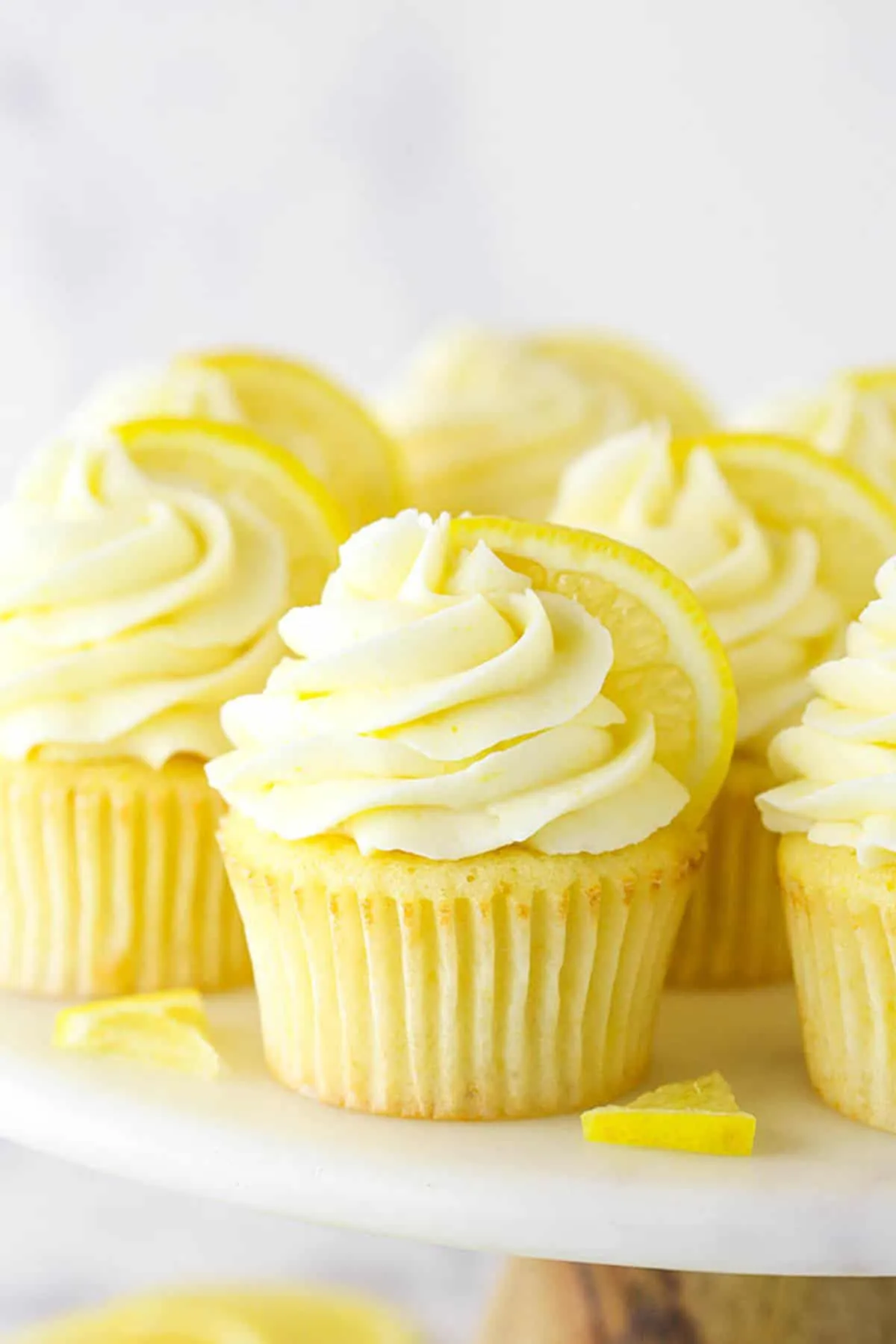 Easy Lemon Cupcakes with Lemon Buttercream
