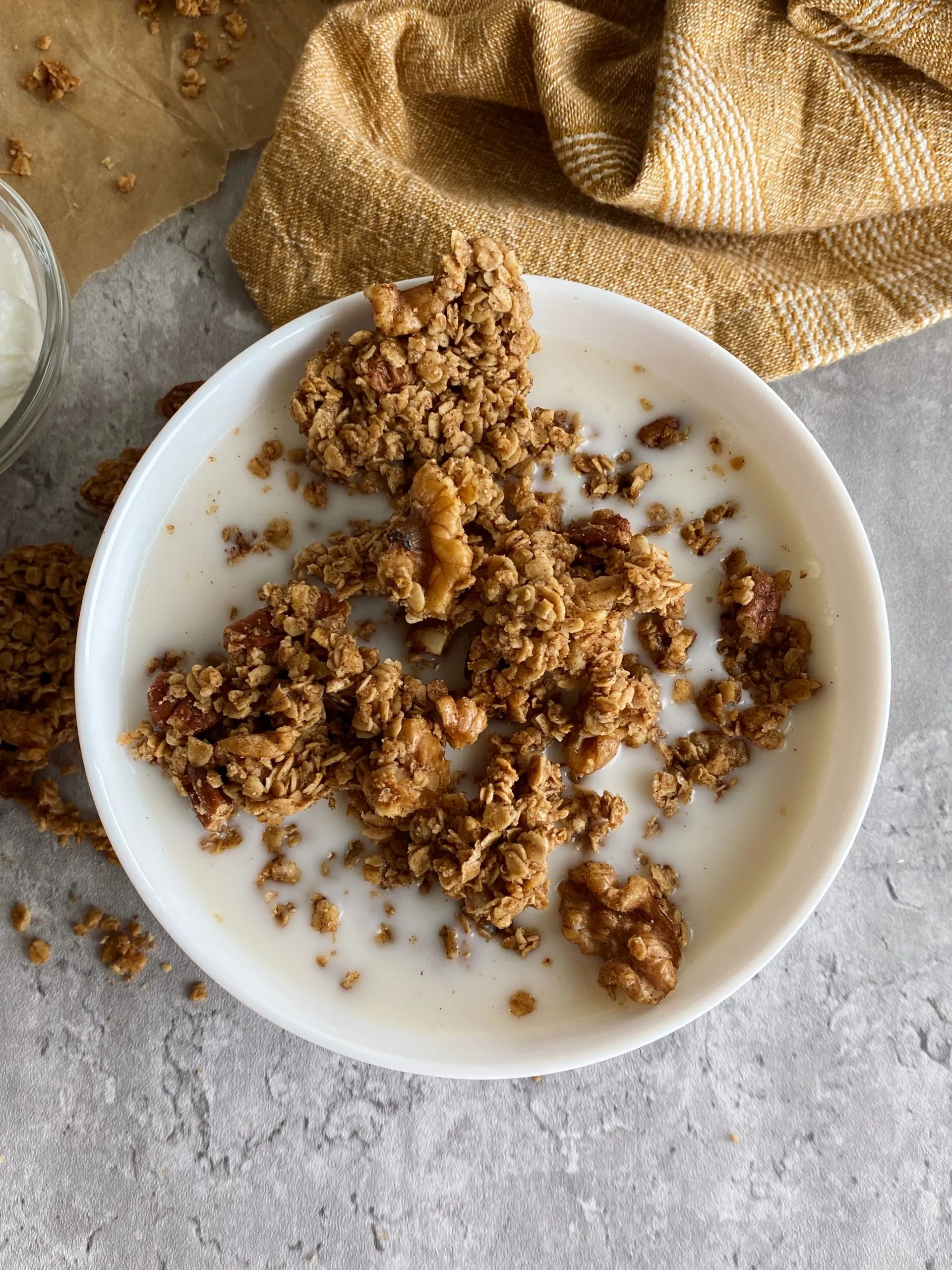 Easy Maple Cinnamon Granola