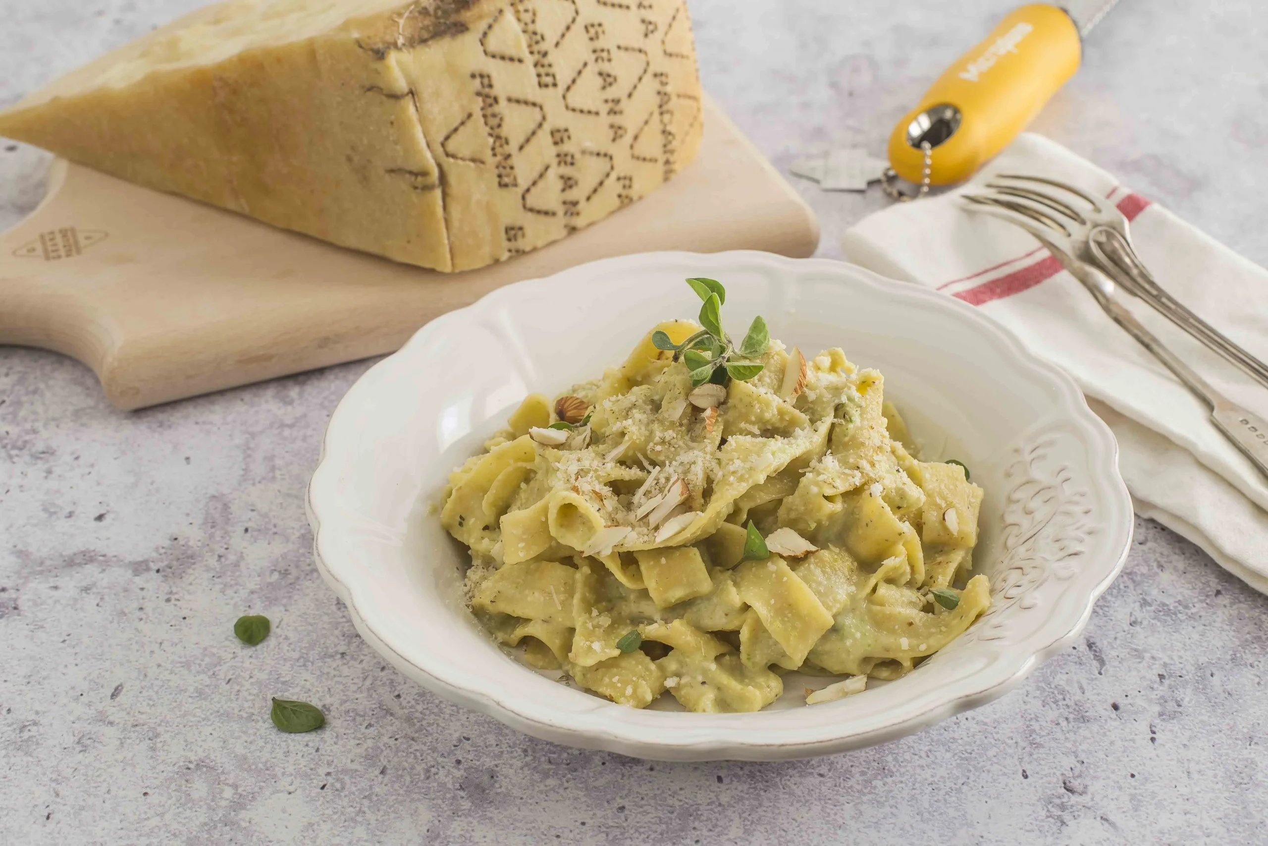 Farro Tagliatelle Fontina Parmigiano