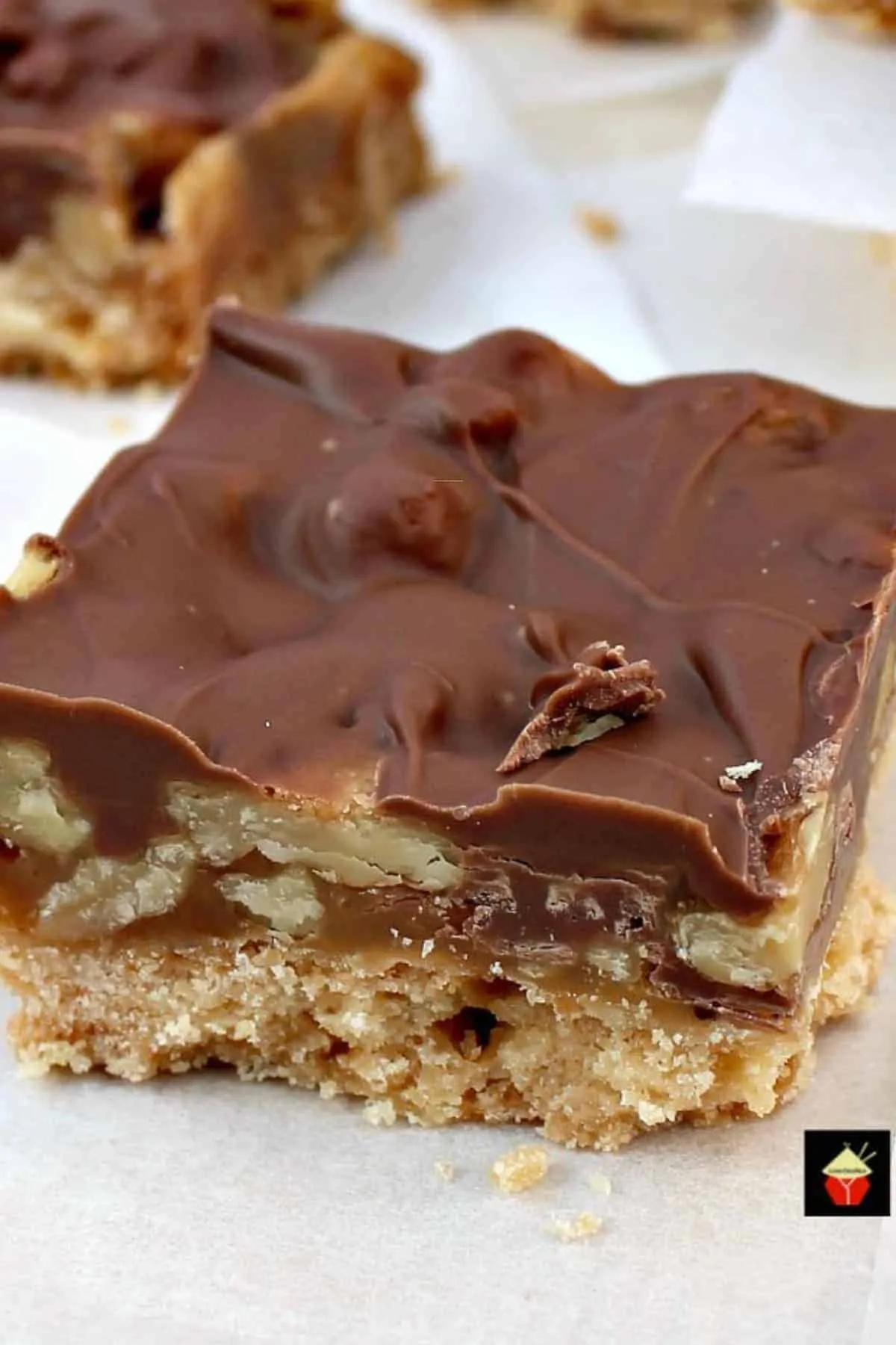 Favorite Chocolate Caramel Nut Bars