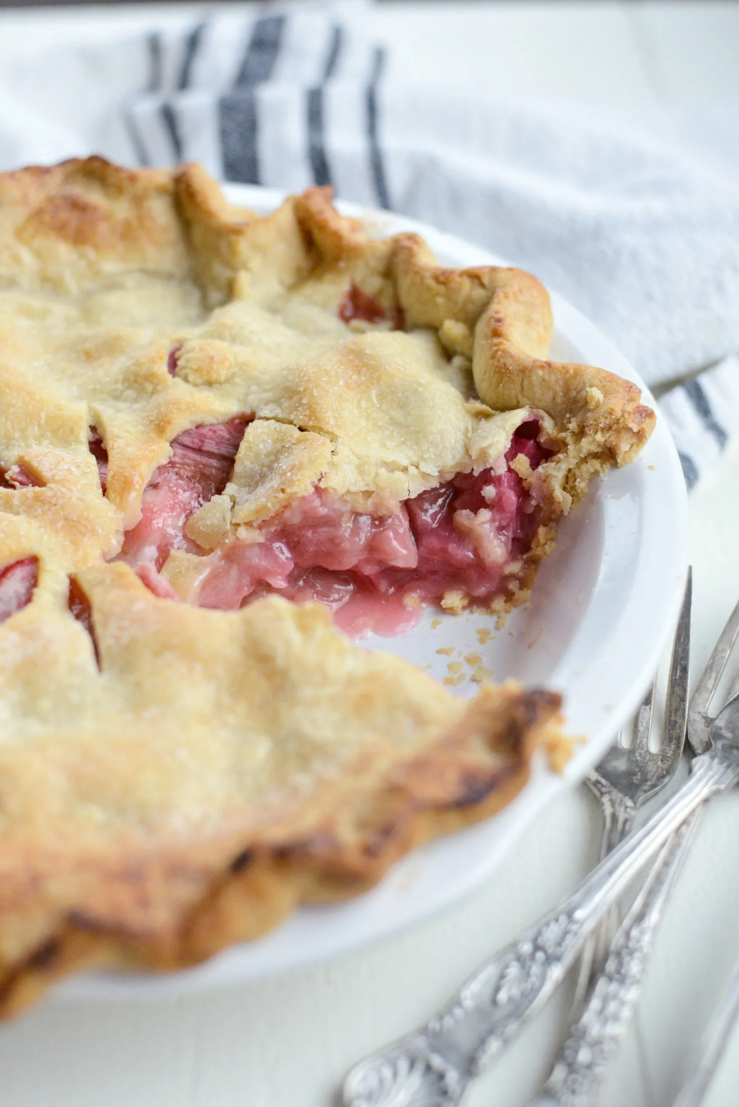 Floy Belle Bowen's Rhubarb Pie