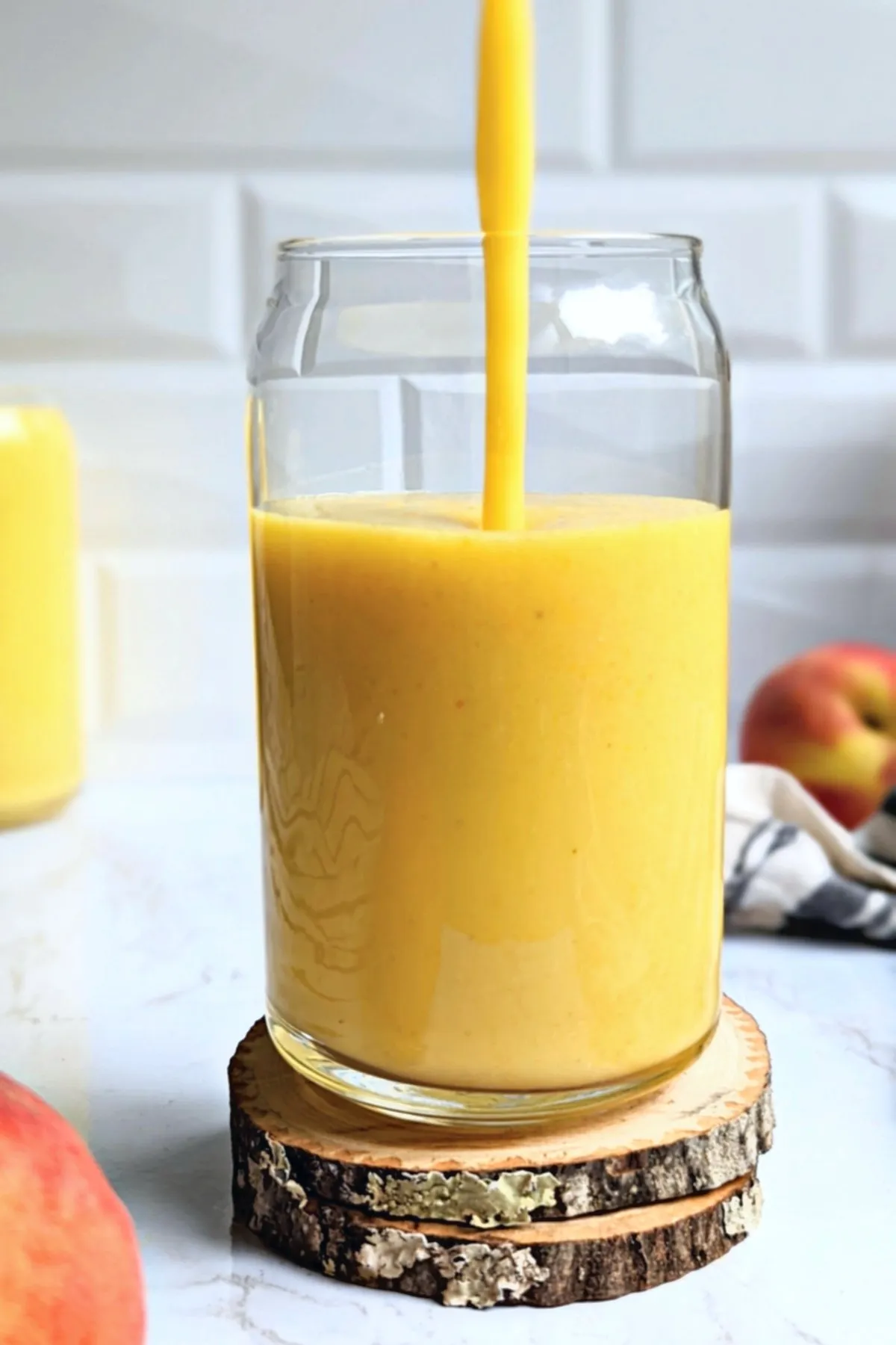 Frosty Peach Pineapple Smoothie