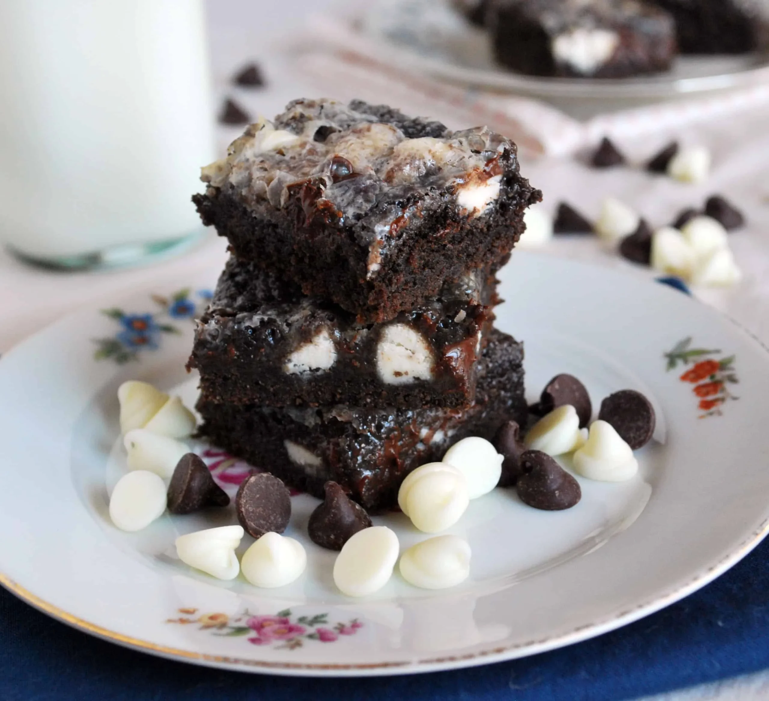 Gooey Brownie Cake Bars