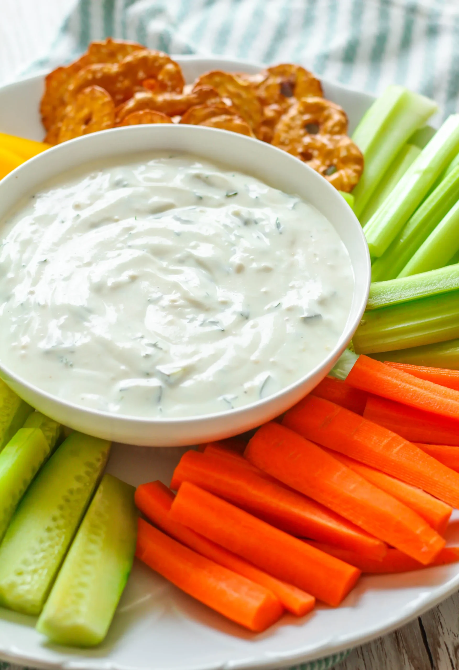 Greek Yogurt Dill Pickle Dip Sauce