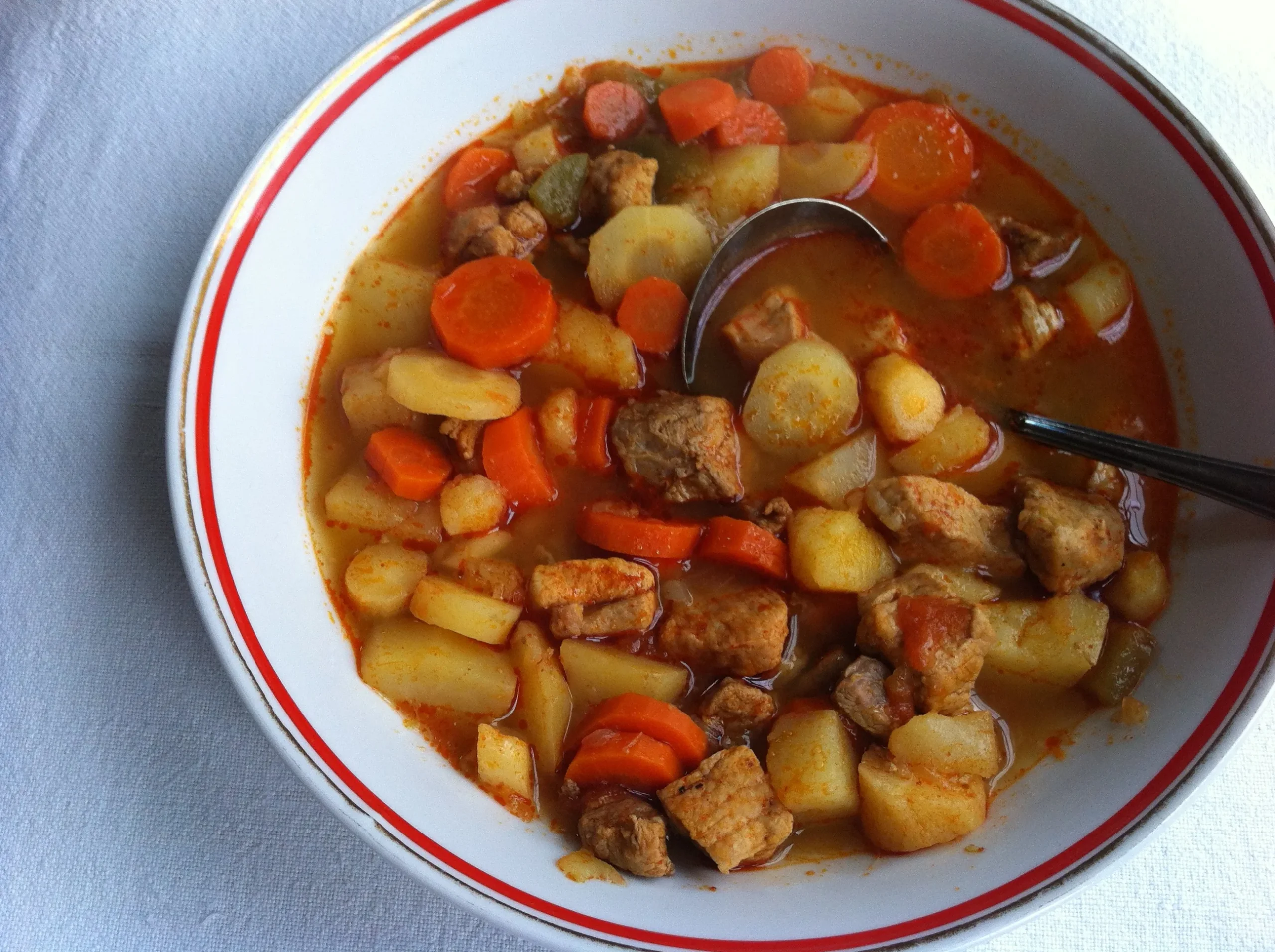 Gulyás Leves (Hungarian Goulash)