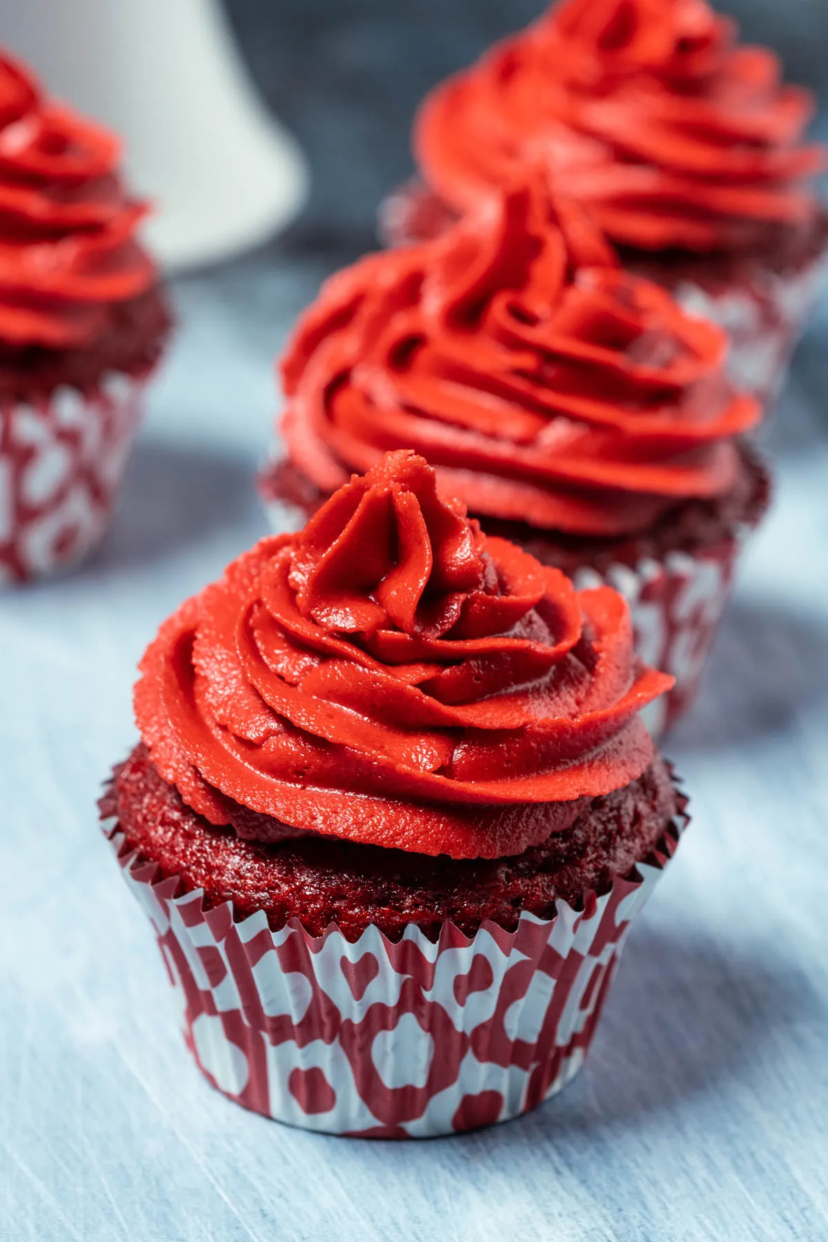 Healthy Vegan Red Velvet Cupcakes