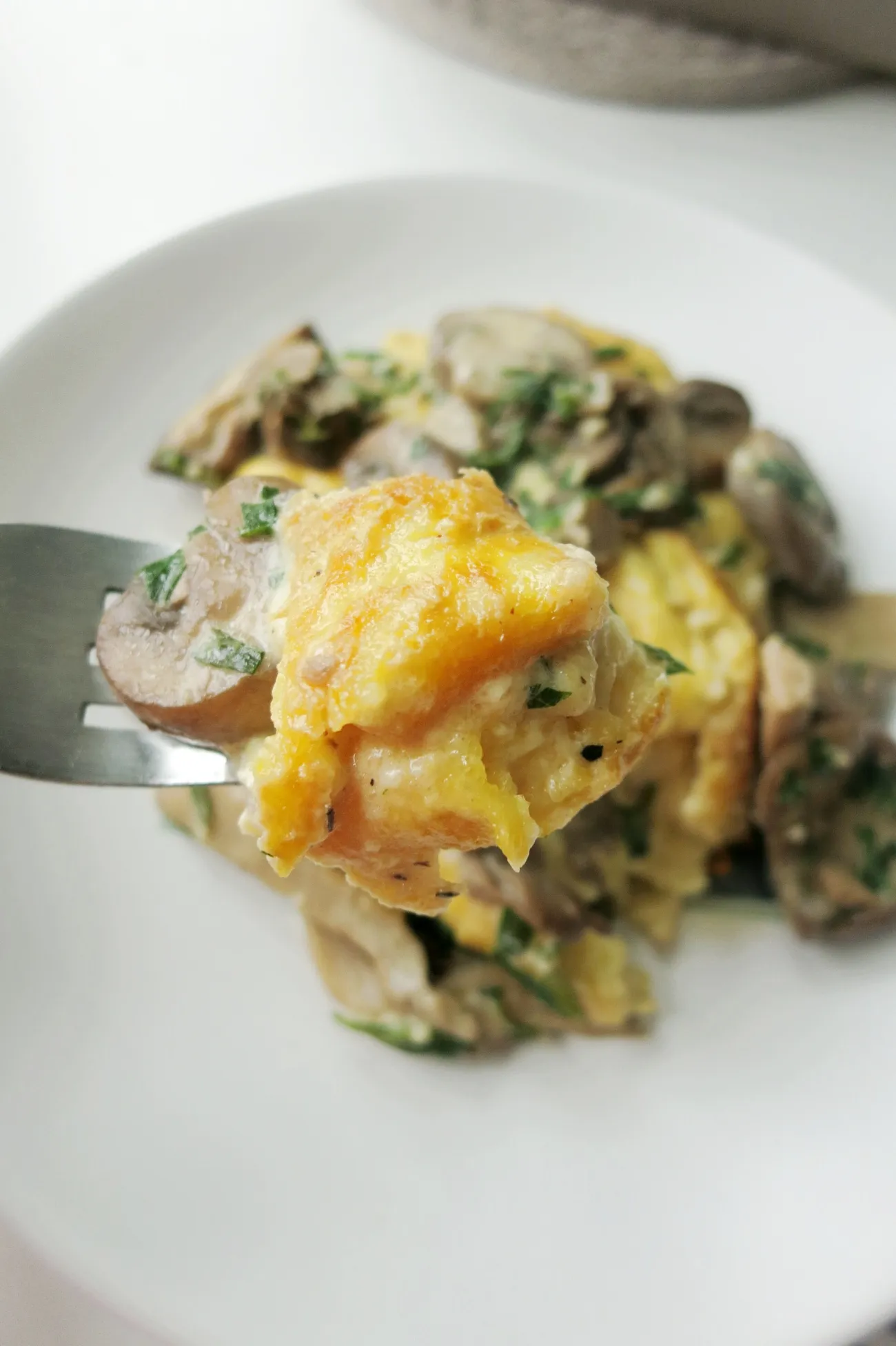 Herbed Mushroom Spoon Bread