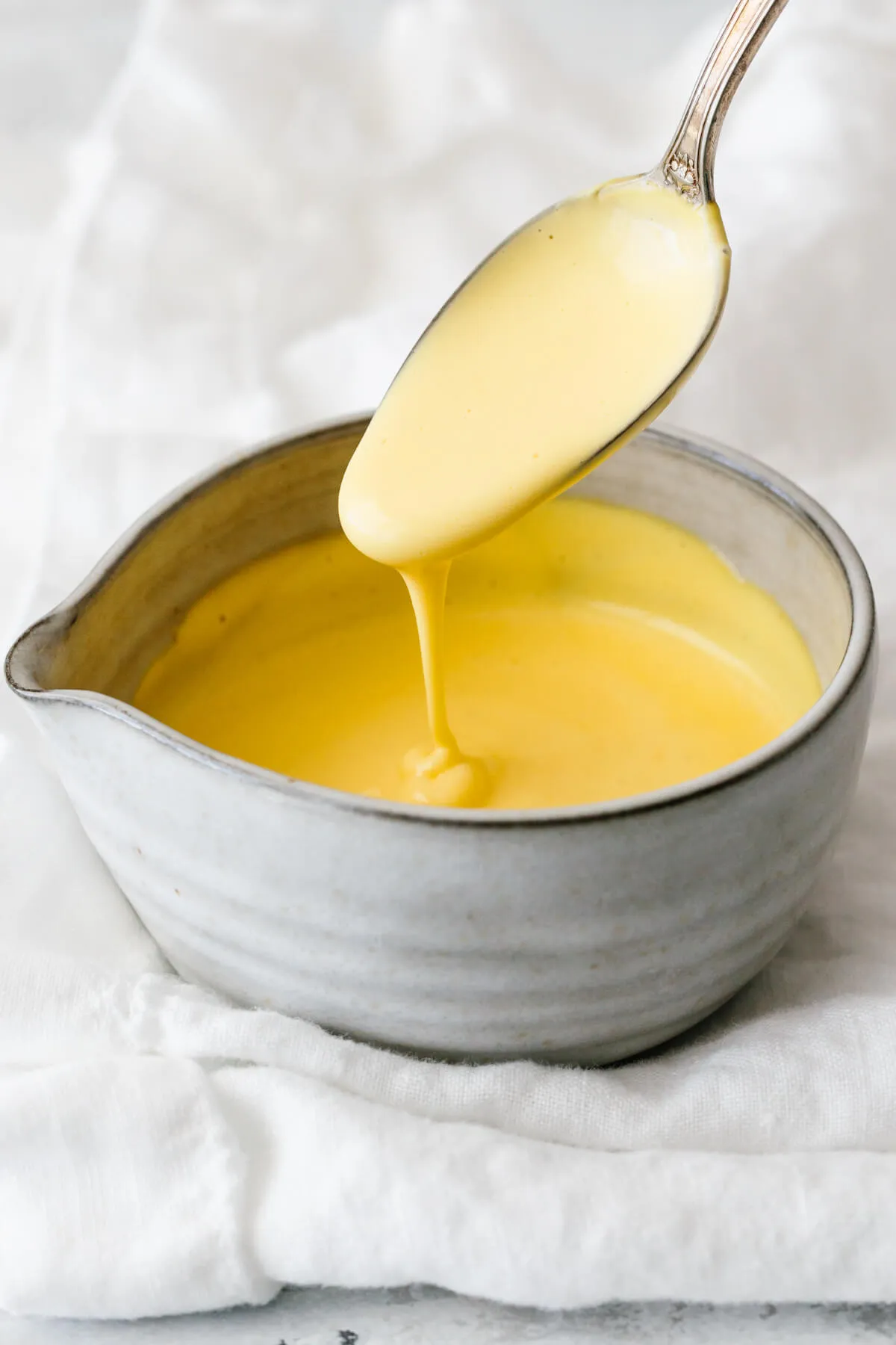 Hollandaise Sauce with Dill