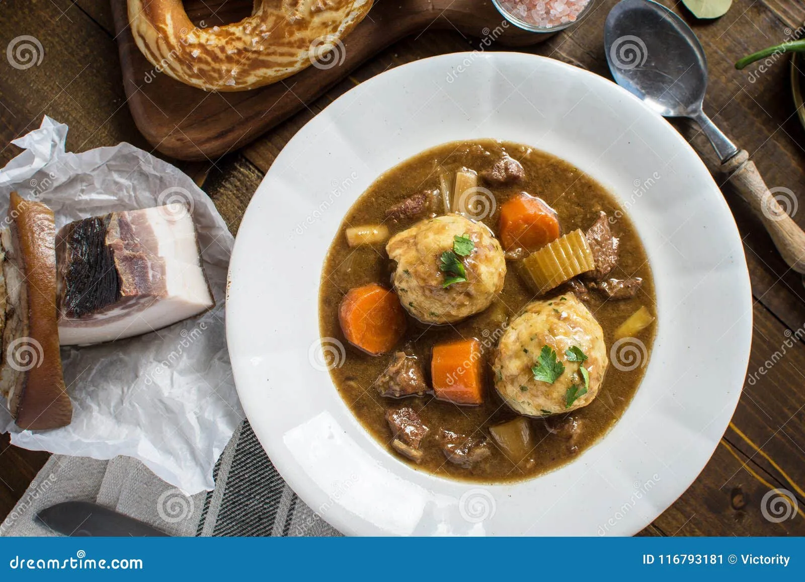 Hunters Stew Dish for Royalty