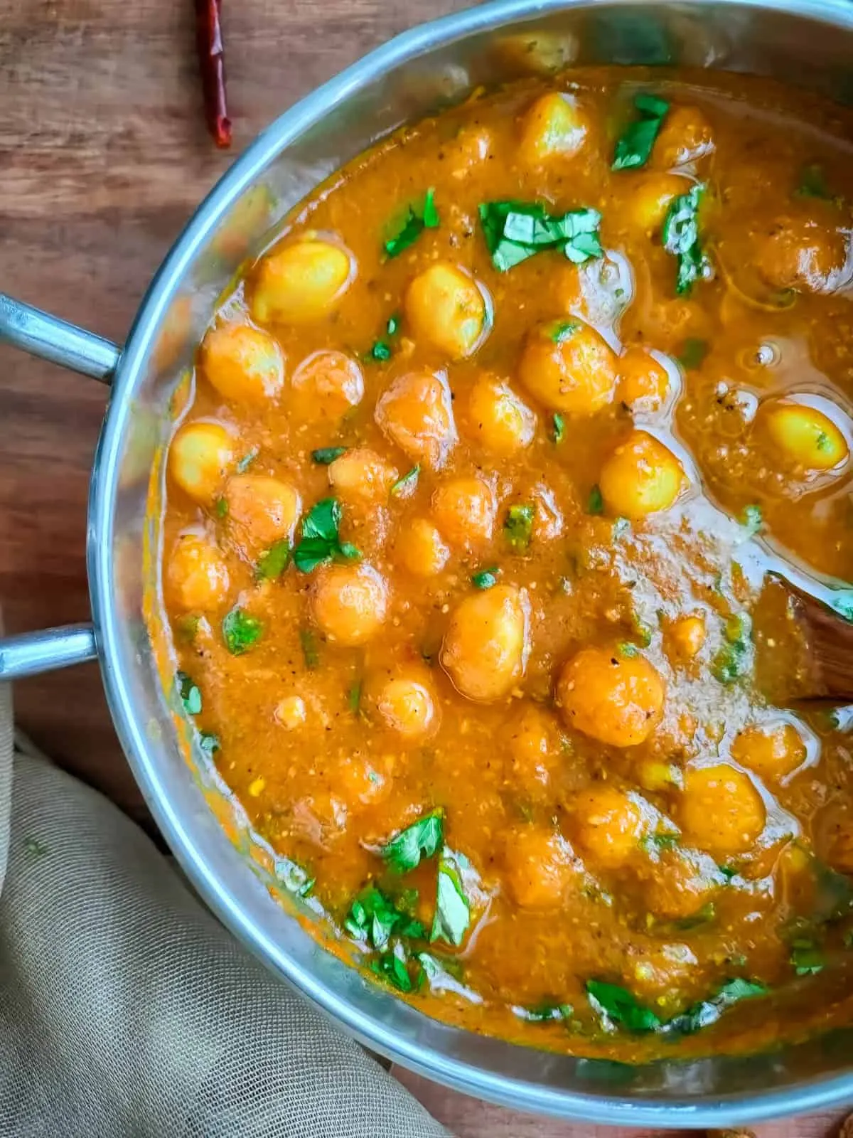 Indian Style Chickpeas Channa