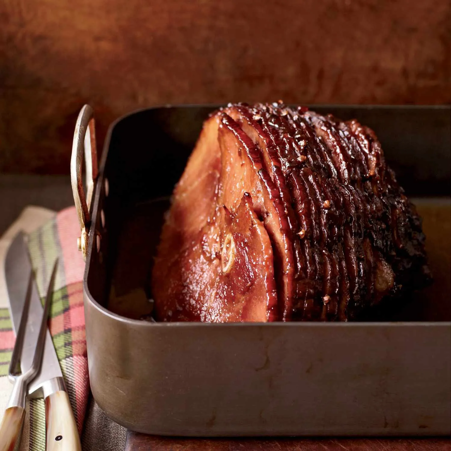 Jalapeno Pomegranate Glazed Ham