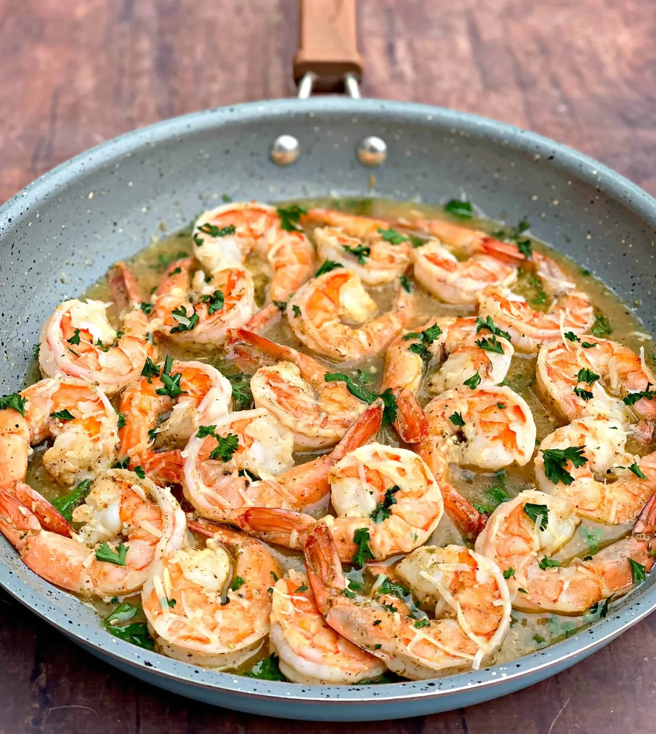 Keto Crockpot Shrimp Scampi