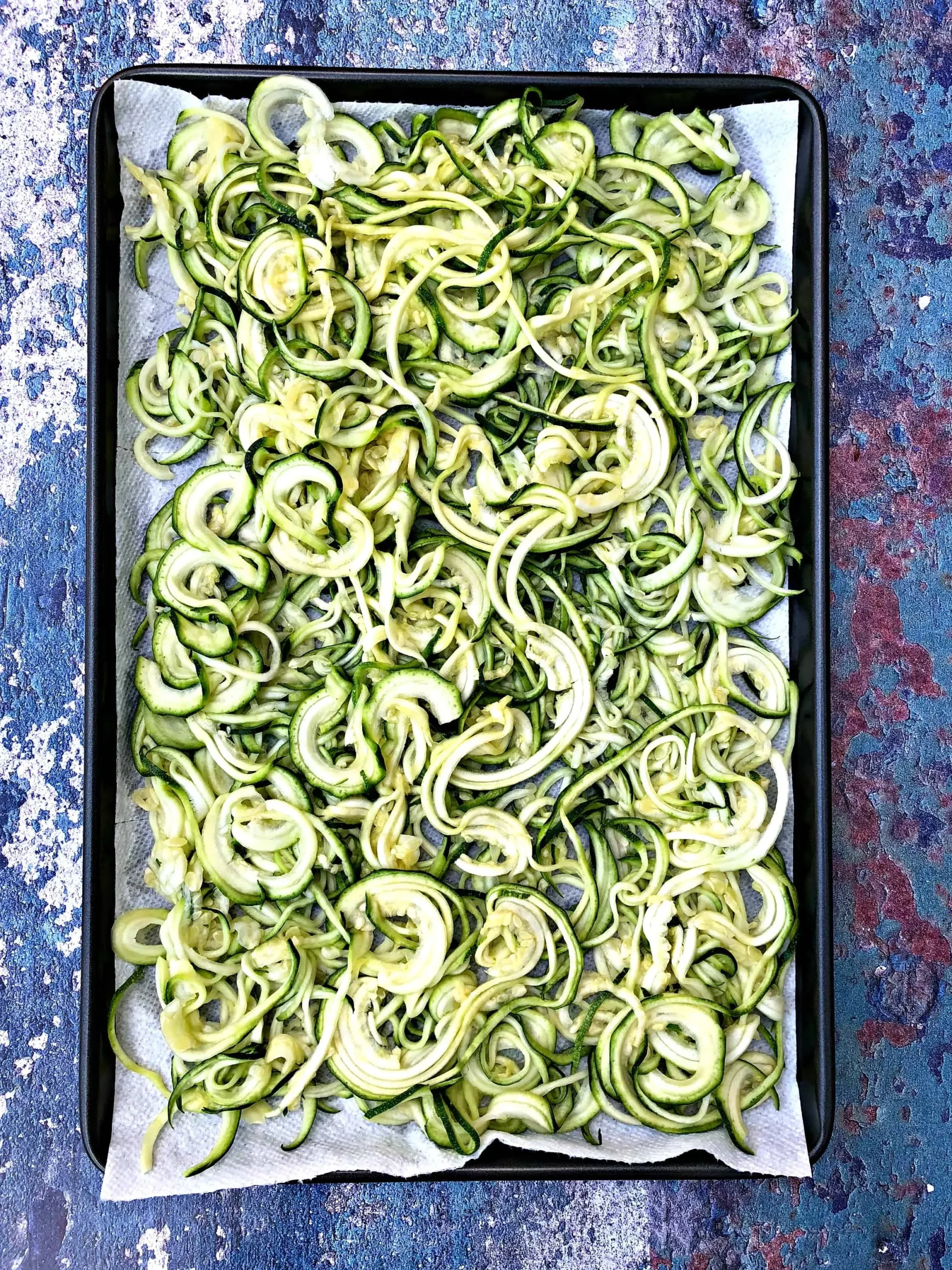 Keto Low Carb Creamy Garlic Shrimp Alfredo Zucchini Noodles (Zoodles)
