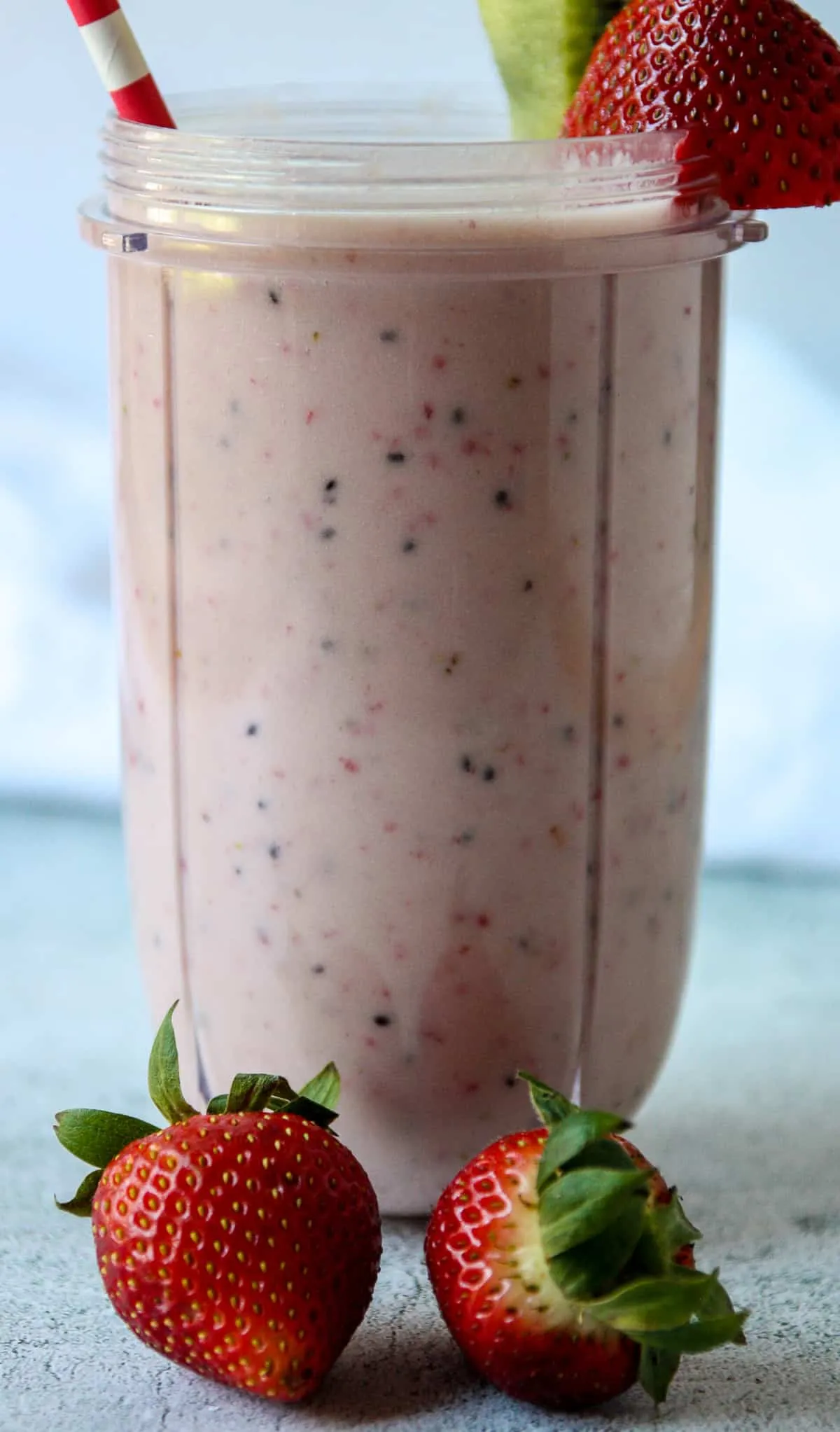 Kiwi Quencher Tropical Smoothie