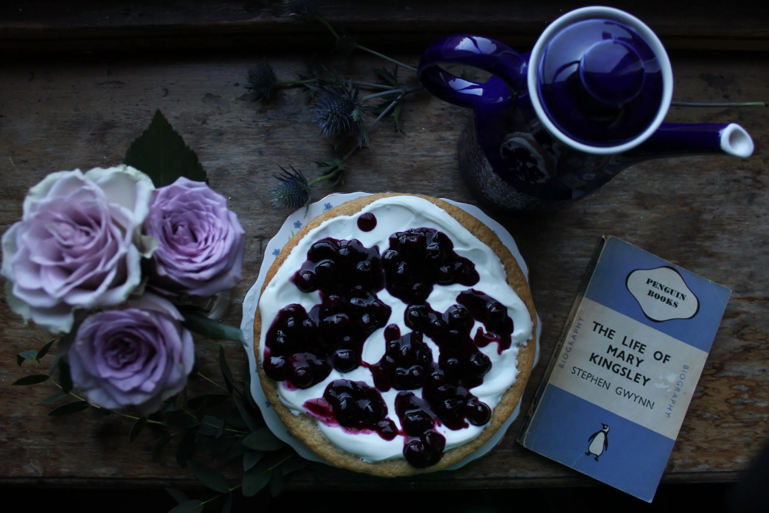 Lemon Tendercake with Blueberry Compote